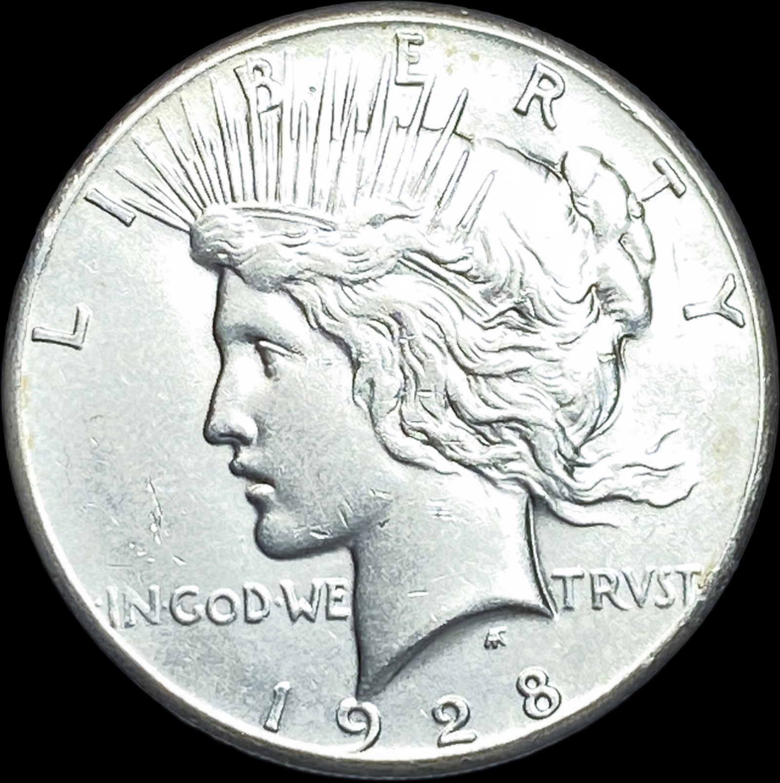 1928 Silver Peace Dollar CLOSELY UNCIRCULATED (1 of 2)