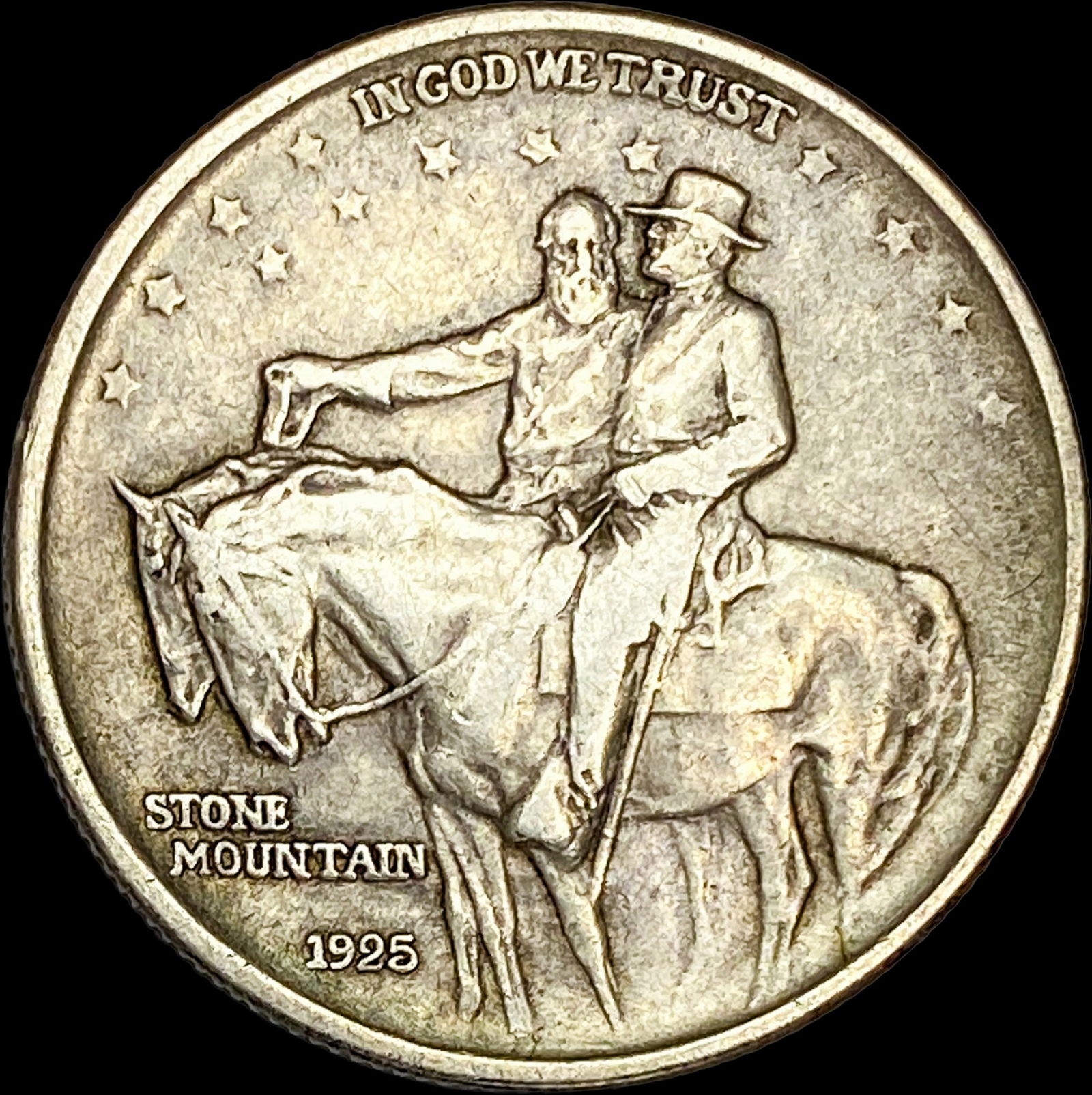 1925 Stone Mountain Silver Half Dollar NEARLY UNCIRCULATED (1 of 2)