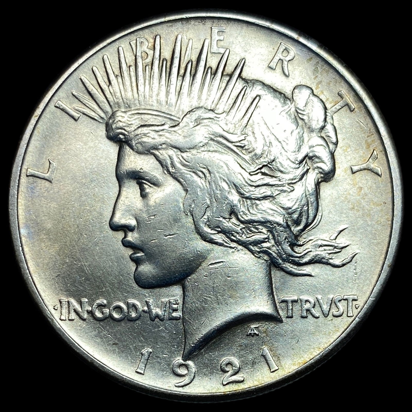 1921 Silver Peace Dollar CLOSELY UNCIRCULATED (1 of 2)