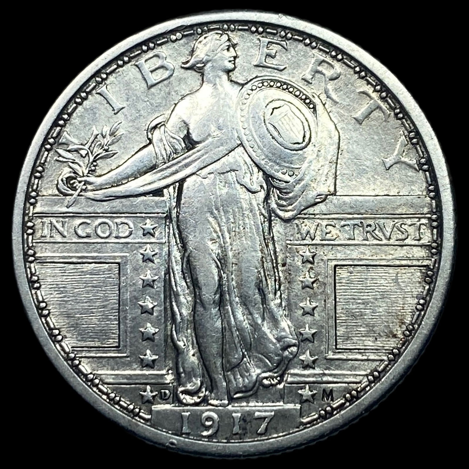 1917-D Silver Standing Liberty Quarter CLOSELY UNCIRCULATED (1 of 2)
