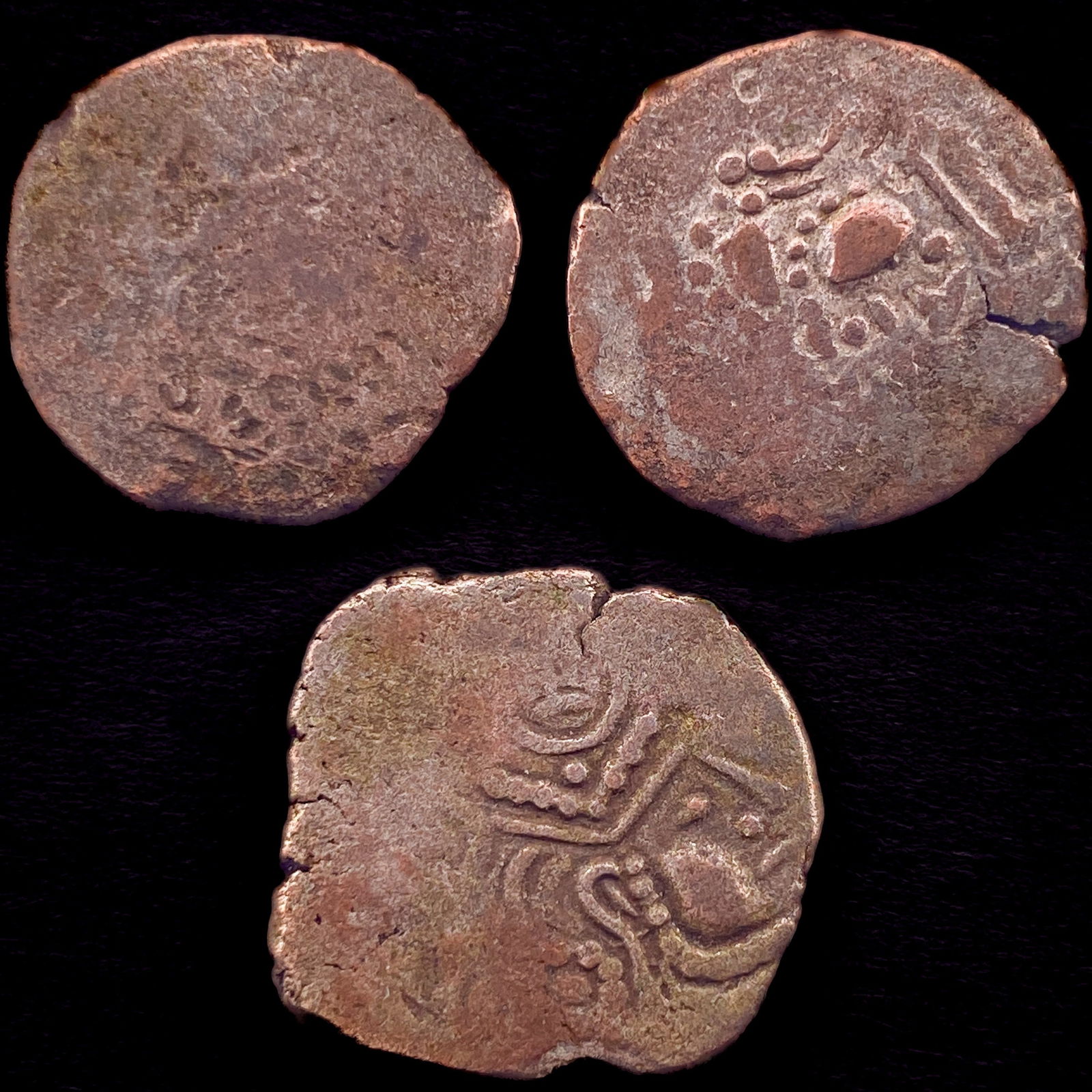 [3 Coins] 780-980 Pratihara Empire Silver Drachm NEARLY UNCIRCULATED (1 of 2)