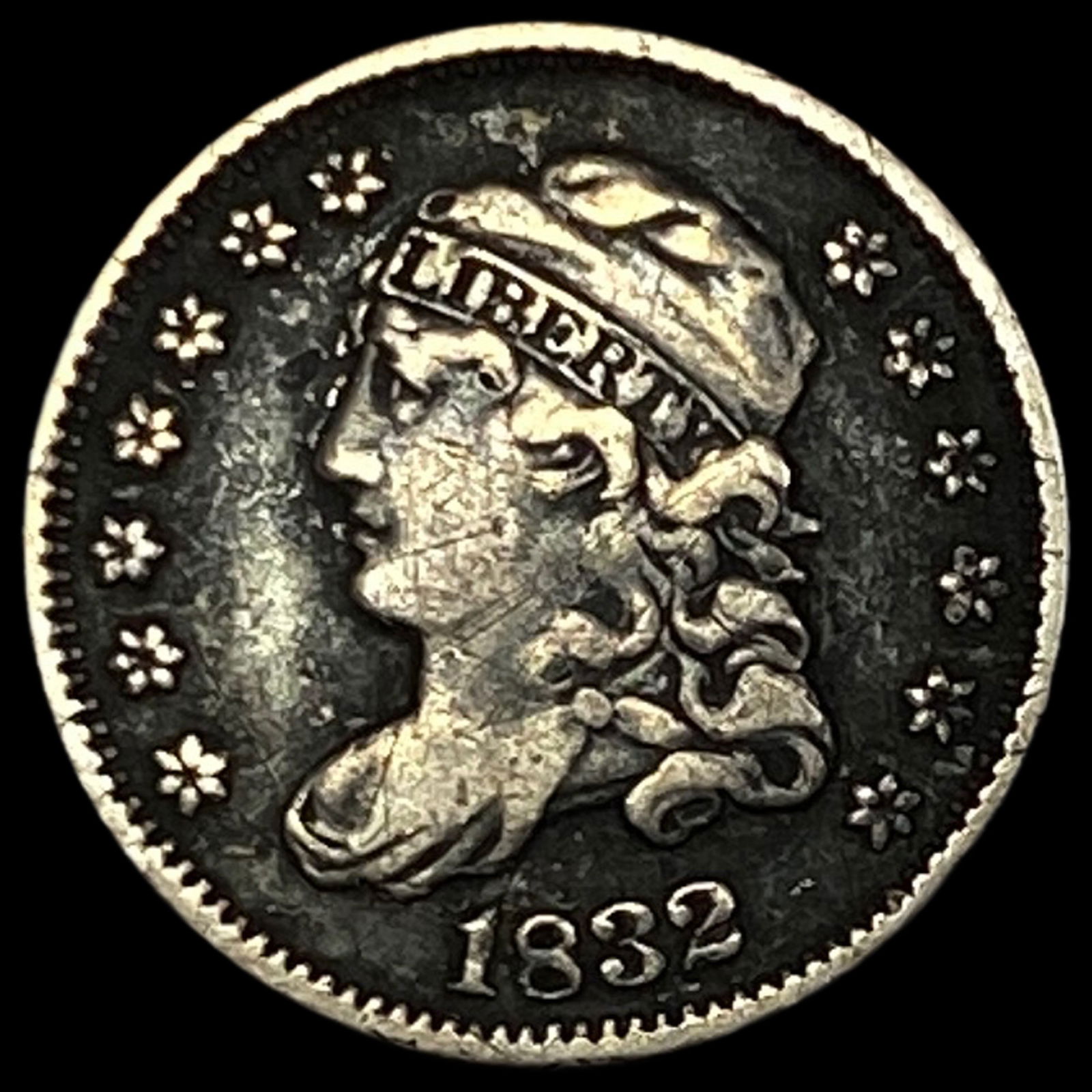 1832 Capped Bust Half Dime NEARLY UNCIRCULATED (1 of 2)