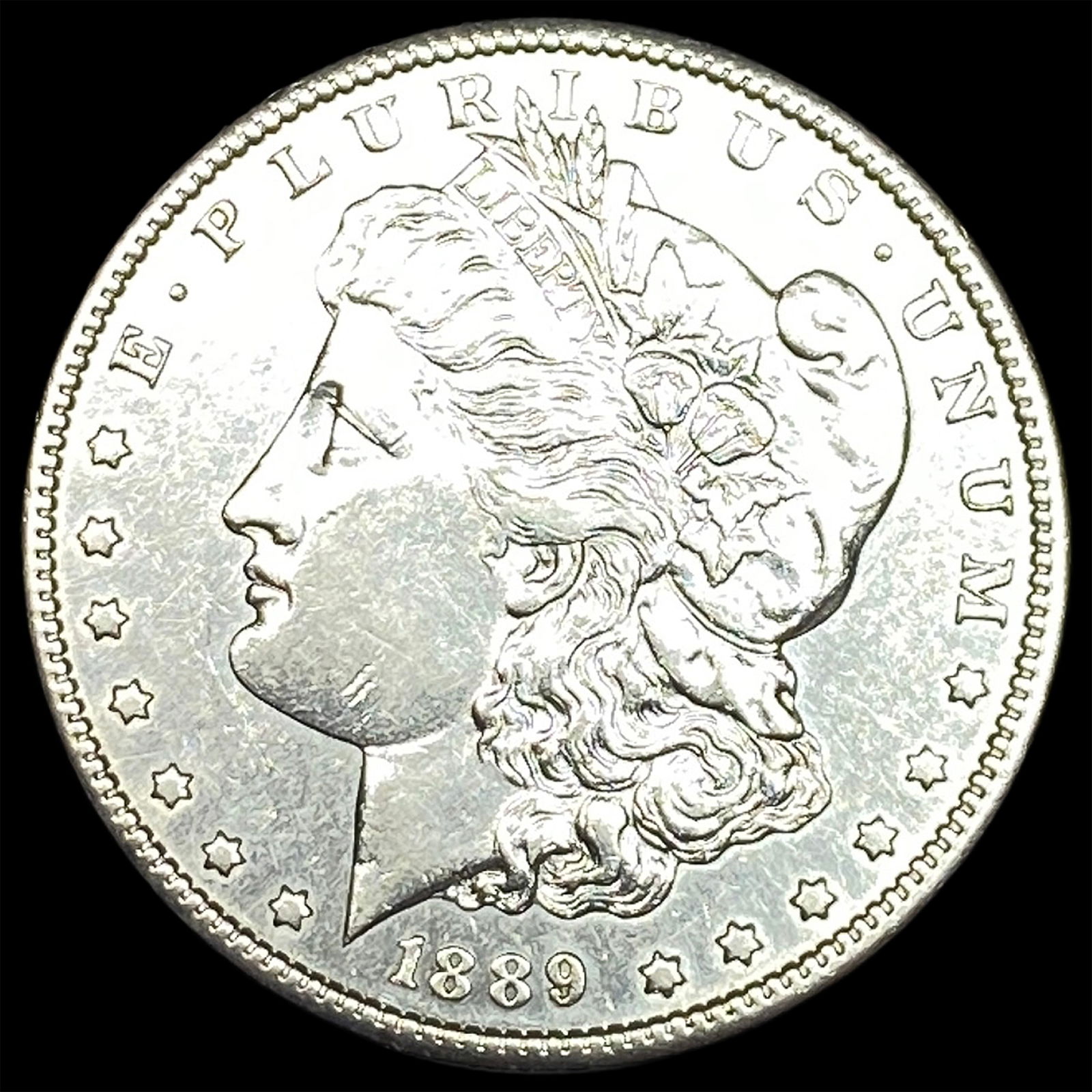 1889 Silver Morgan Dollar CLOSELY UNCIRCULATED (1 of 2)