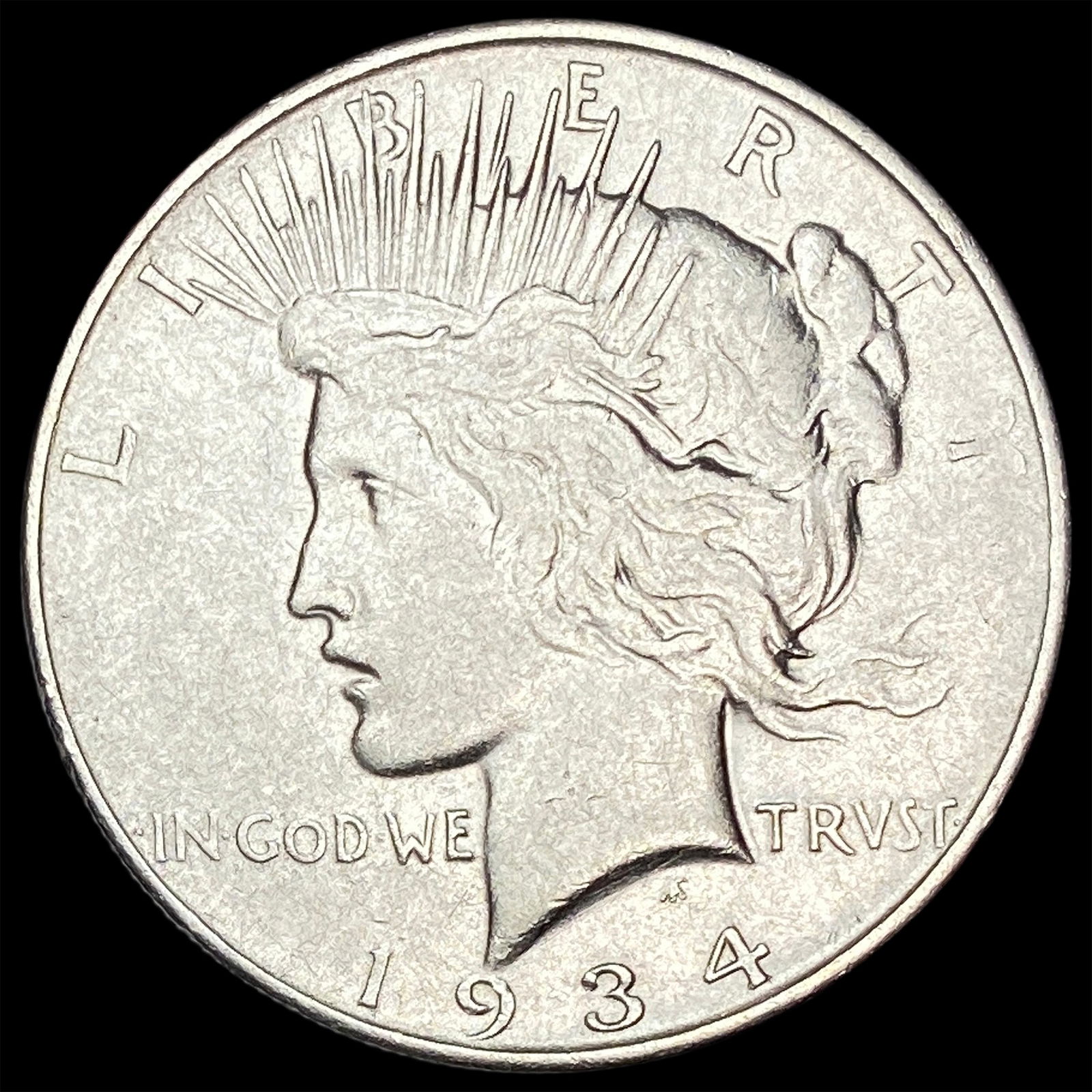 1934 Silver Peace Dollar NEARLY UNCIRCULATED (1 of 2)