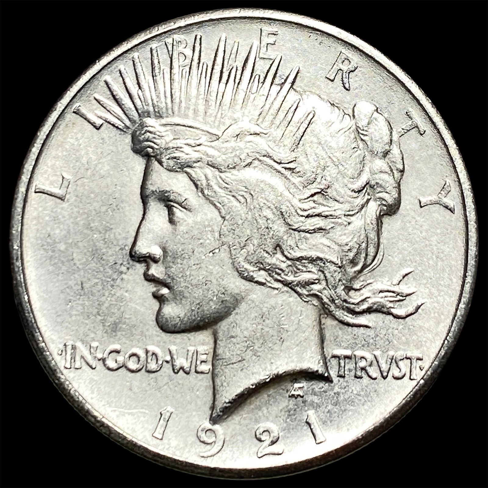 1921 Silver Peace Dollar CLOSELY UNCIRCULATED (1 of 2)