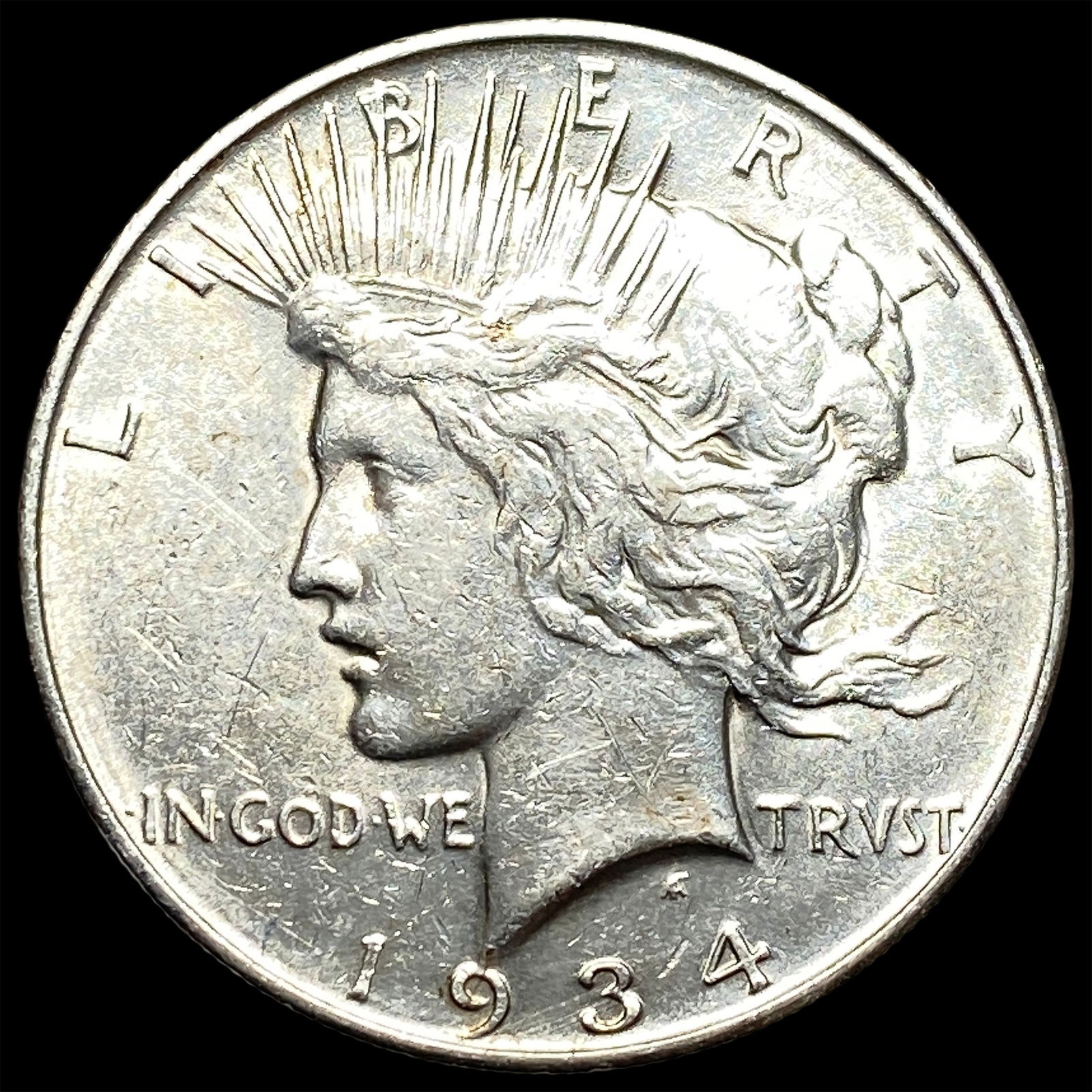 1934 Silver Peace Dollar CLOSELY UNCIRCULATED (1 of 2)
