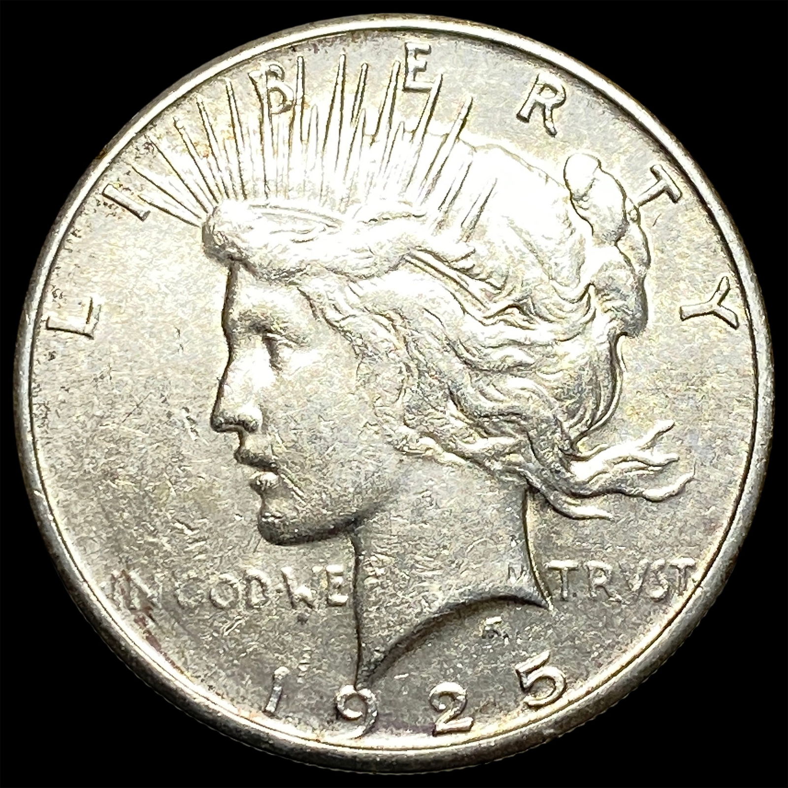 1925 Silver Peace Dollar UNCIRCULATED (1 of 2)