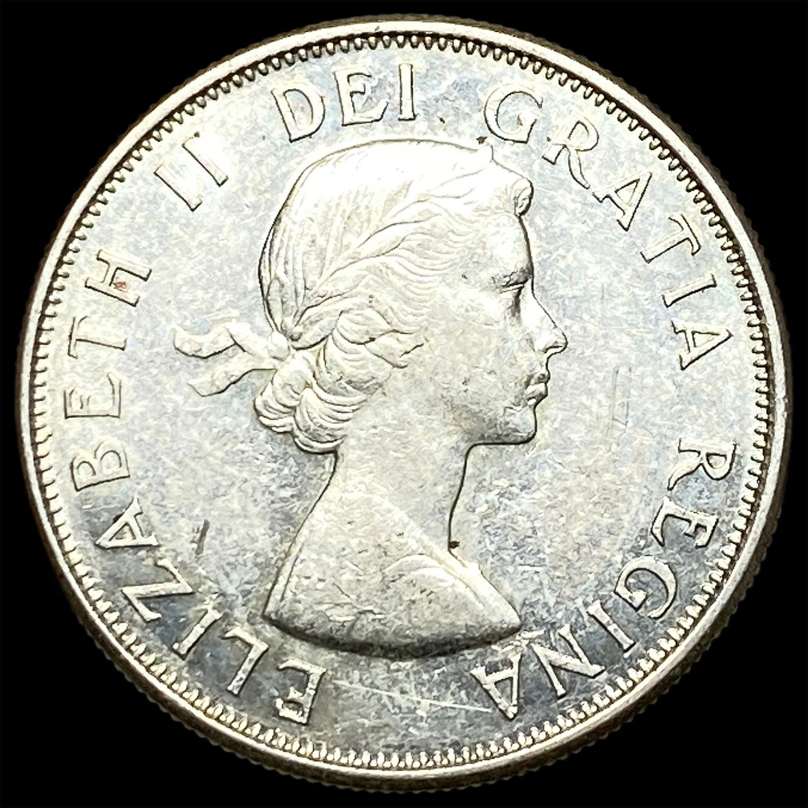 1961 Canada Silver 50 Cents UNCIRCULATED (1 of 2)