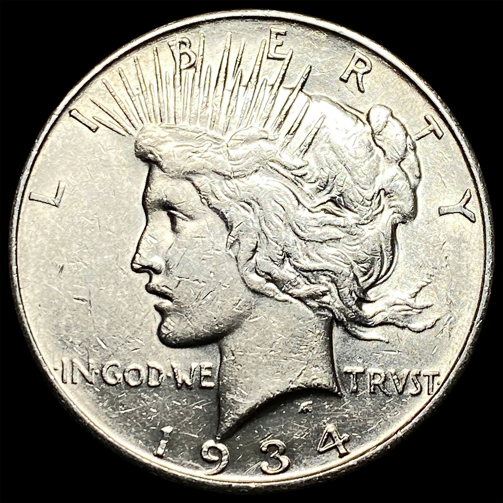 1934 Silver Peace Dollar CLOSELY UNCIRCULATED (1 of 2)