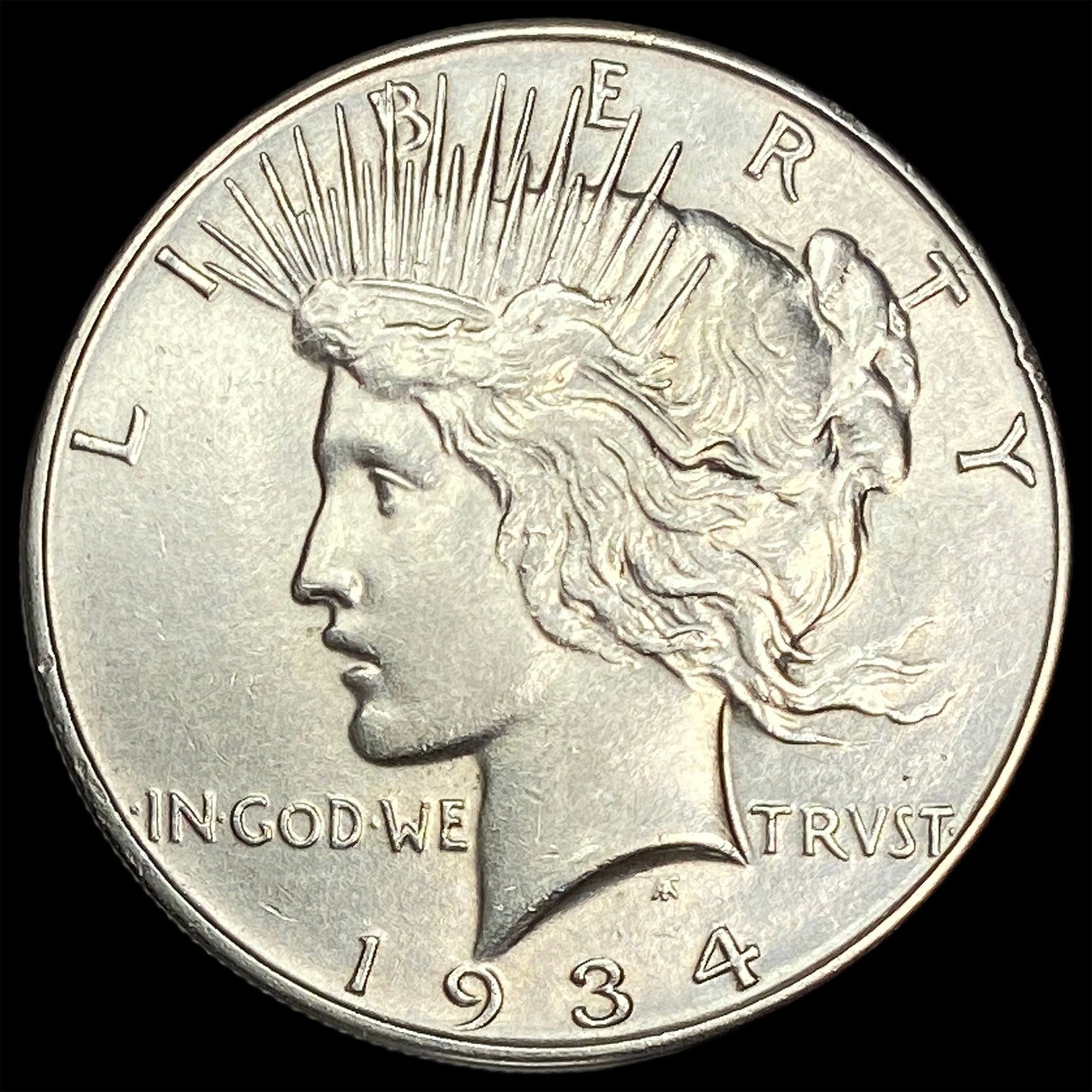 1934 Silver Peace Dollar CLOSELY UNCIRCULATED: 1934 Silver Peace Dollar CLOSELY UNCIRCULATED