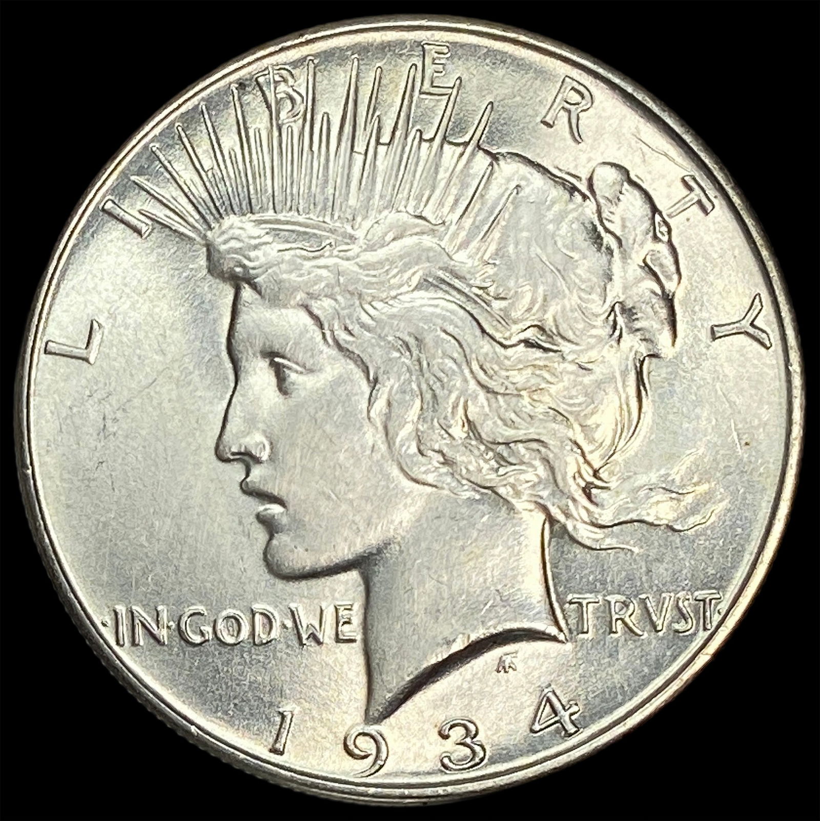 1934 Silver Peace Dollar CLOSELY UNCIRCULATED (1 of 2)