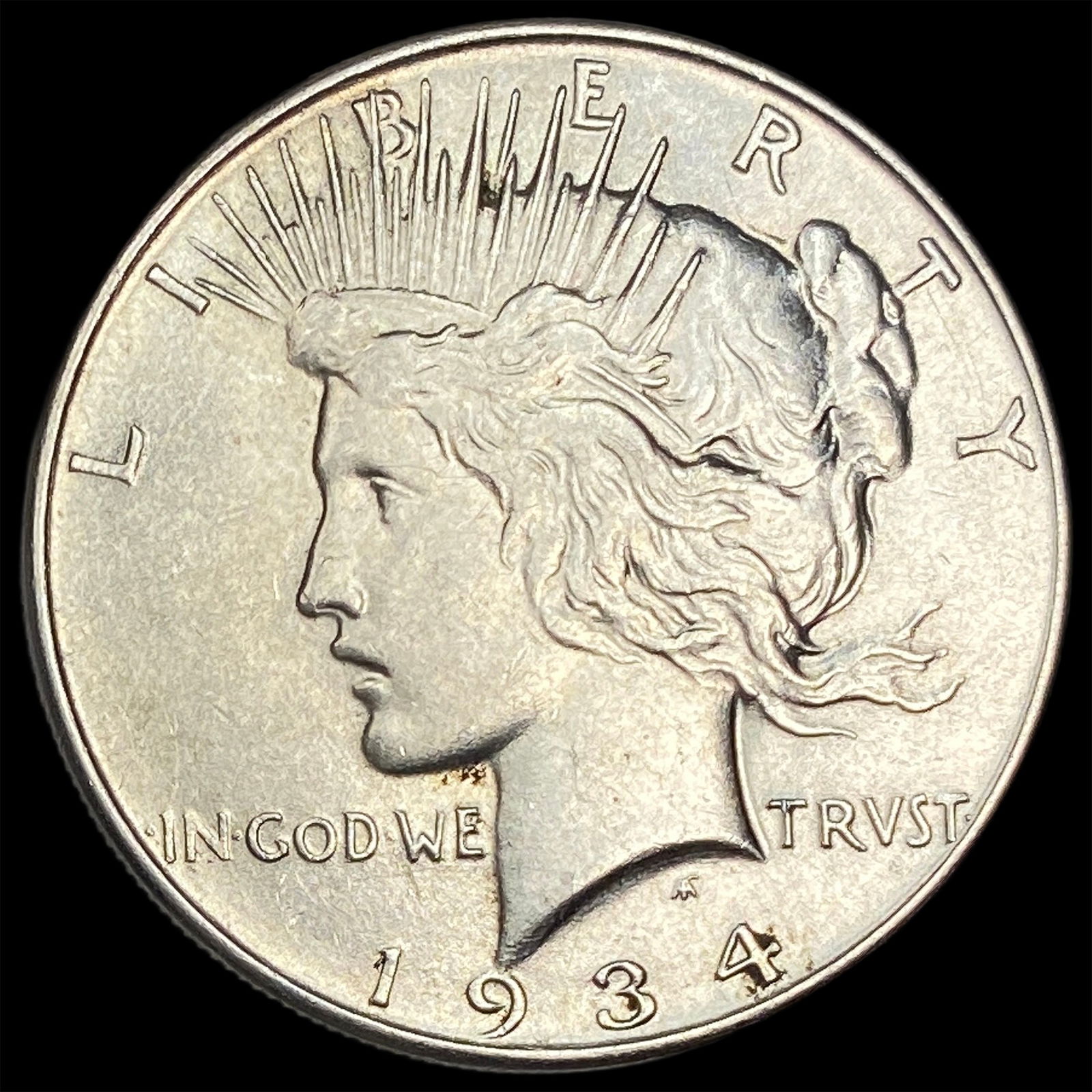 1934 Peace Silver Dollar CLOSELY UNCIRCULATED (1 of 2)