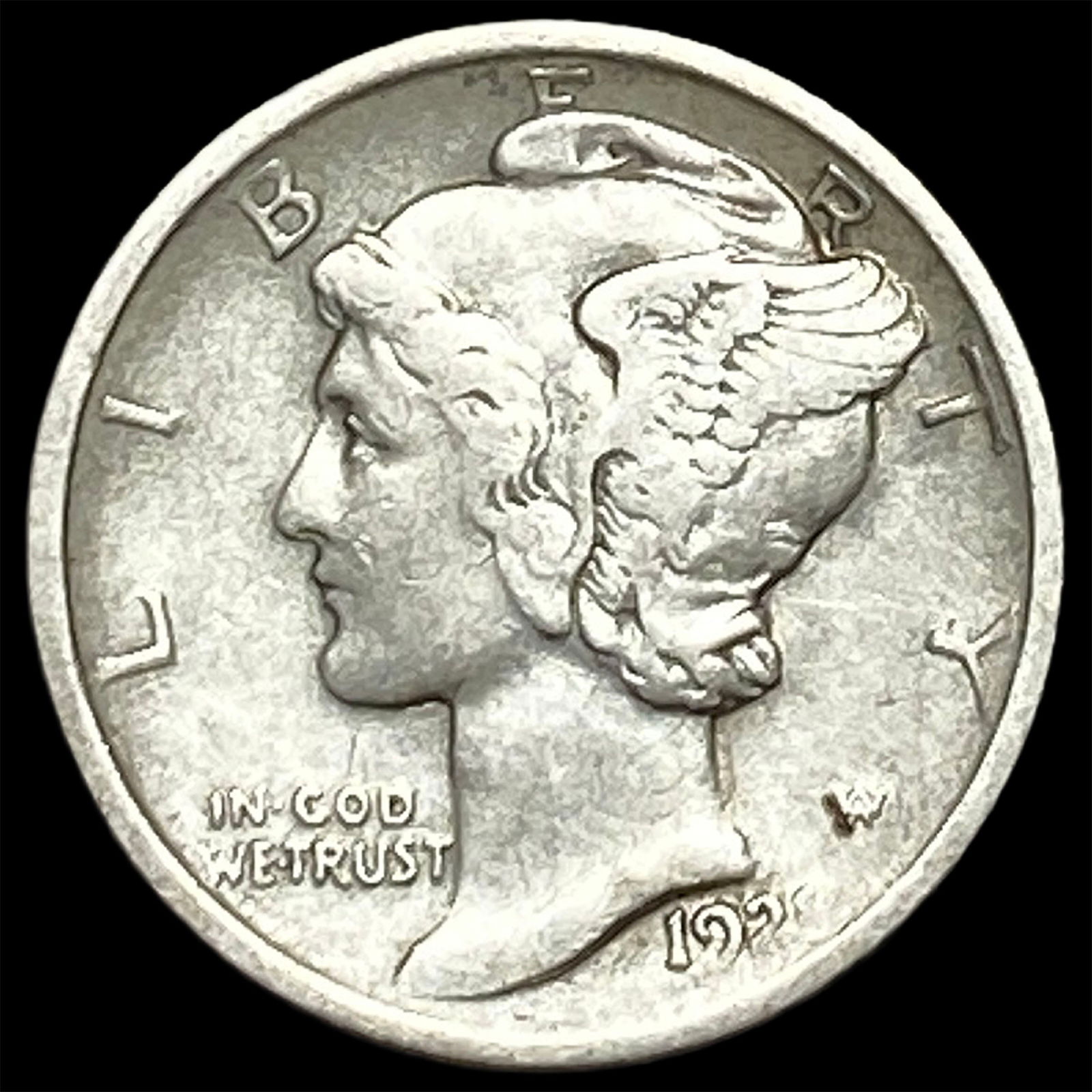 1935-S Silver Mercury Dime NEARLY UNCIRCULATED (1 of 2)