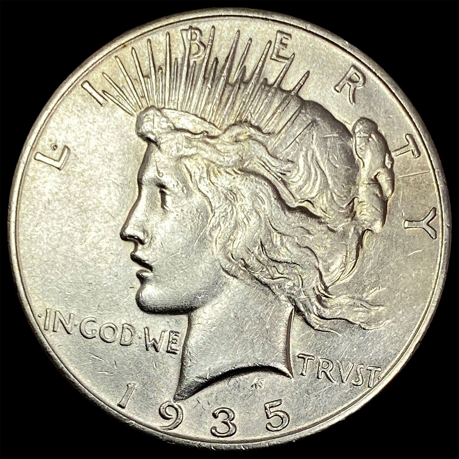 1935 Silver Peace Dollar CLOSELY UNCIRCULATED: 1935 Silver Peace Dollar CLOSELY UNCIRCULATED