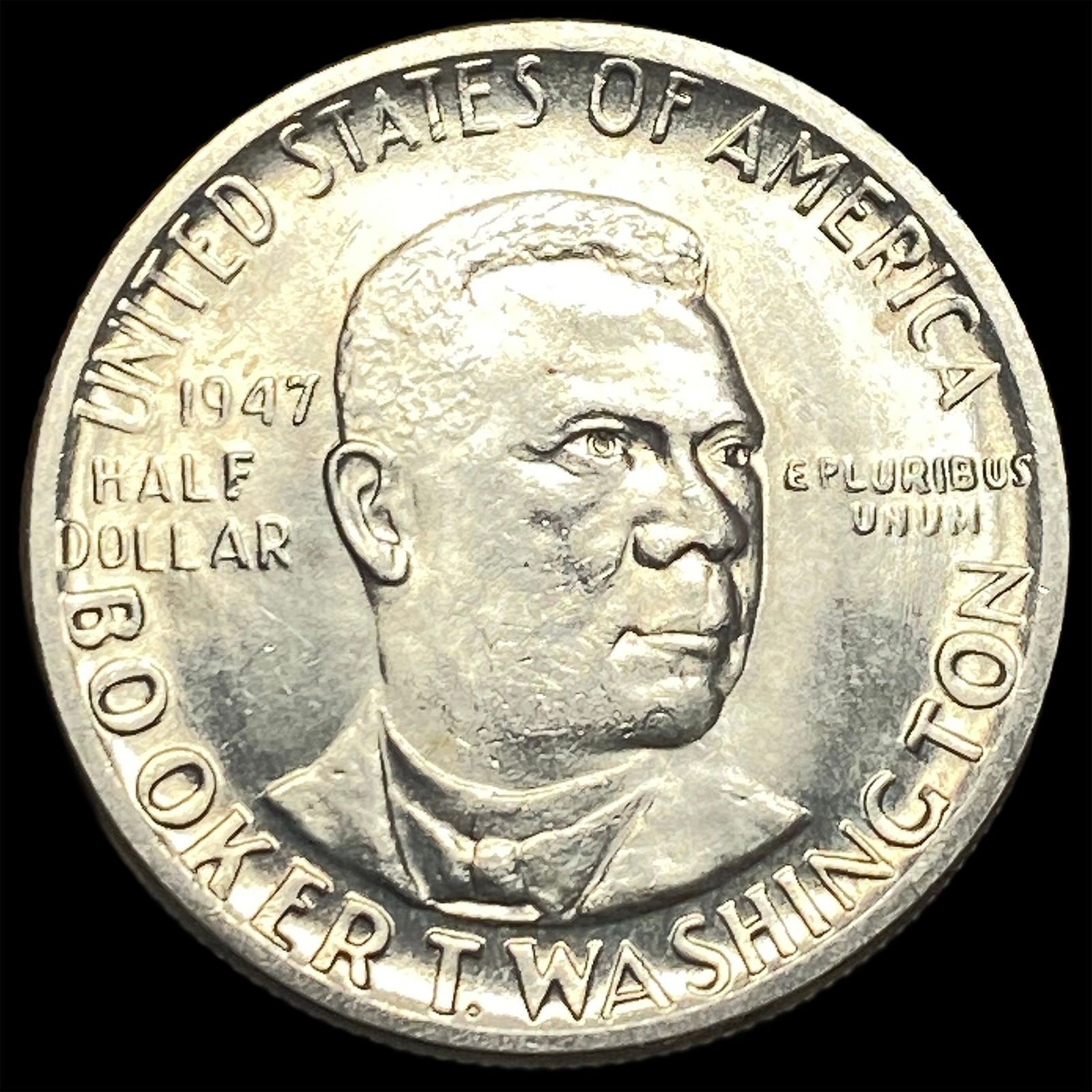 1947 Silver Half Dollar Booker T. Washington UNCIRCULATED (1 of 2)