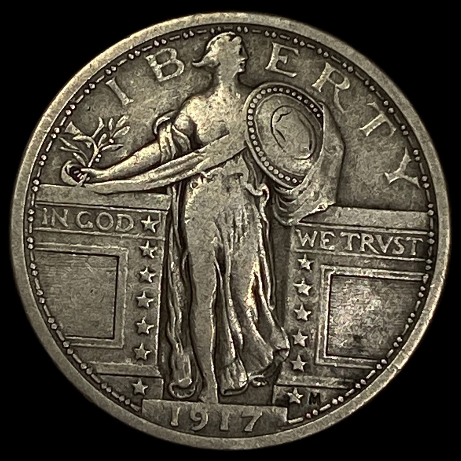 1917 Type 1 Standing Liberty Quarter LIGHTLY CIRCULATED (1 of 2)