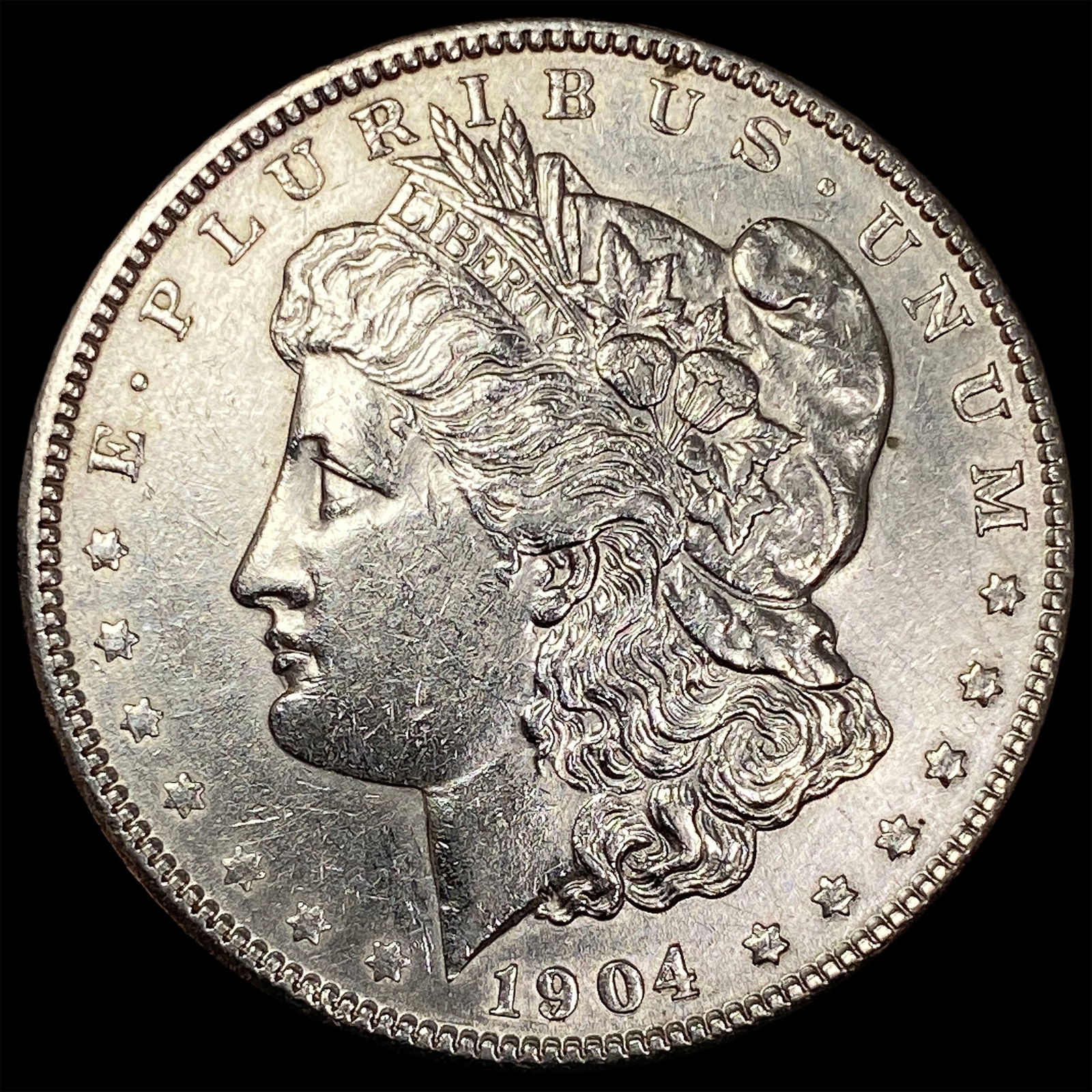 1904 Morgan Silver Dollar CLOSELY UNCIRCULATED: 1904 Morgan Silver Dollar CLOSELY UNCIRCULATED