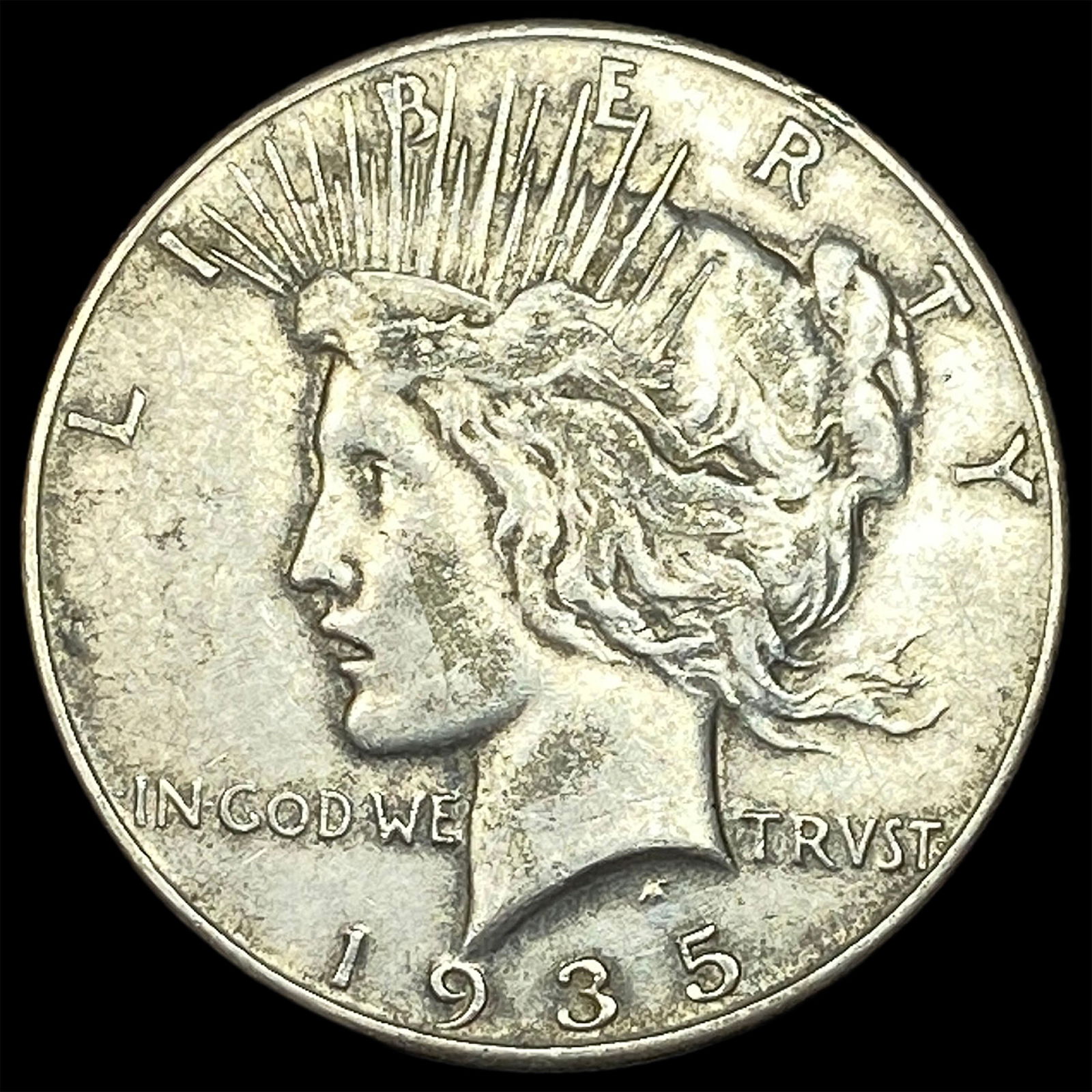 1935 Peace Silver Dollar CLOSELY UNCIRCULATED (1 of 2)