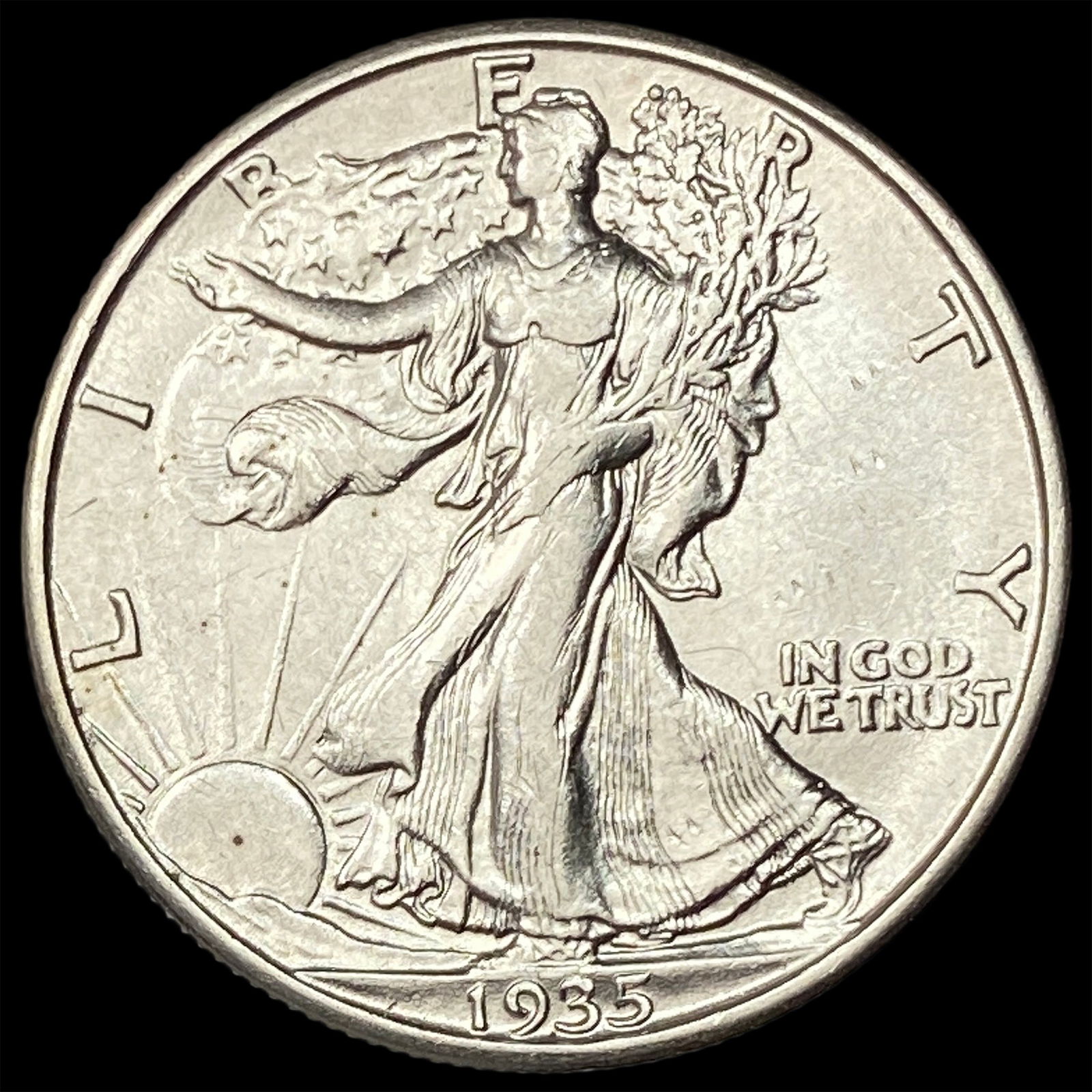 1935-D Silver Walking Liberty Half Dollar CLOSELY UNCIRCULATED (1 of 2)