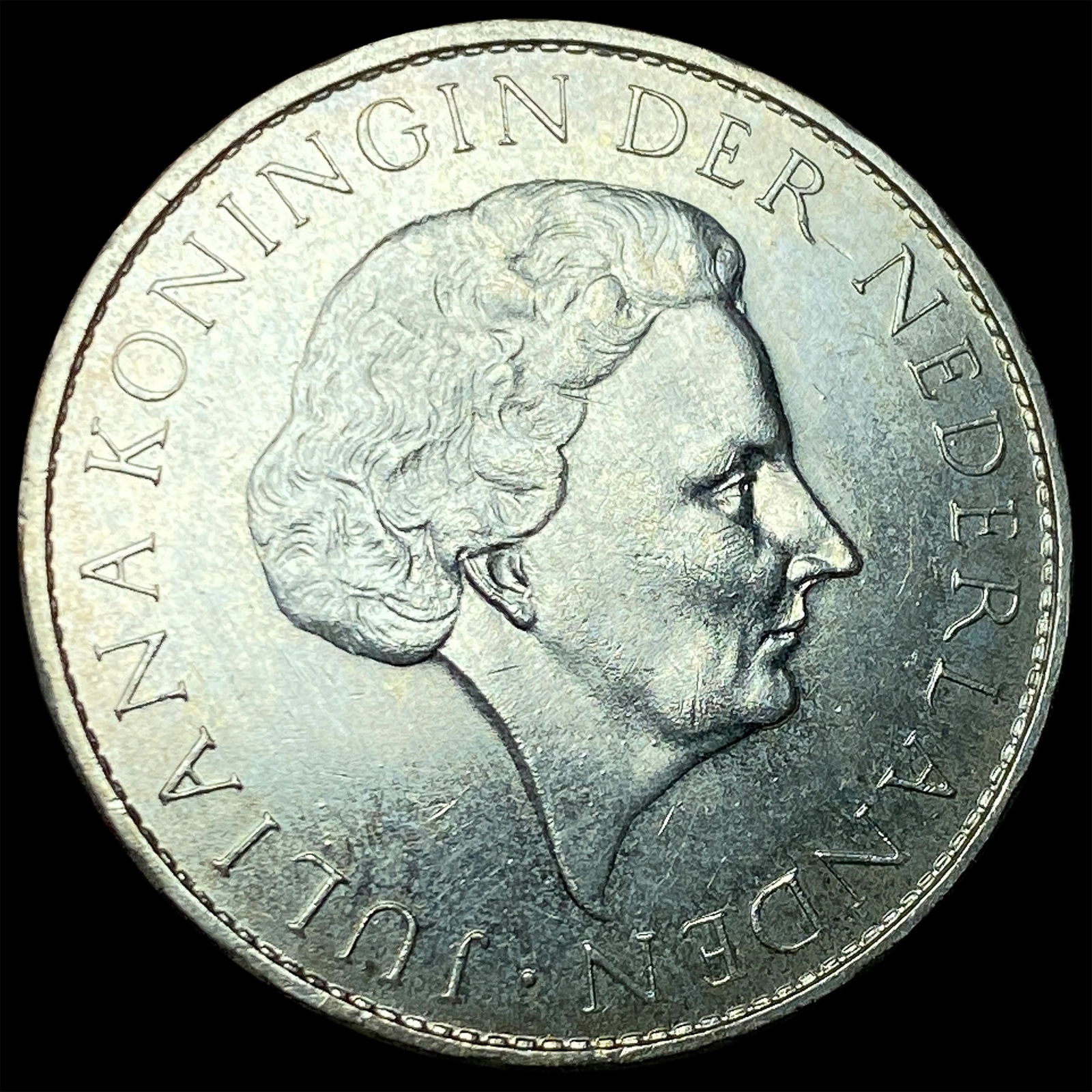 1962 Suriname Silver Gulden UNCIRCULATED: 1962 Suriname Silver Gulden UNCIRCULATED