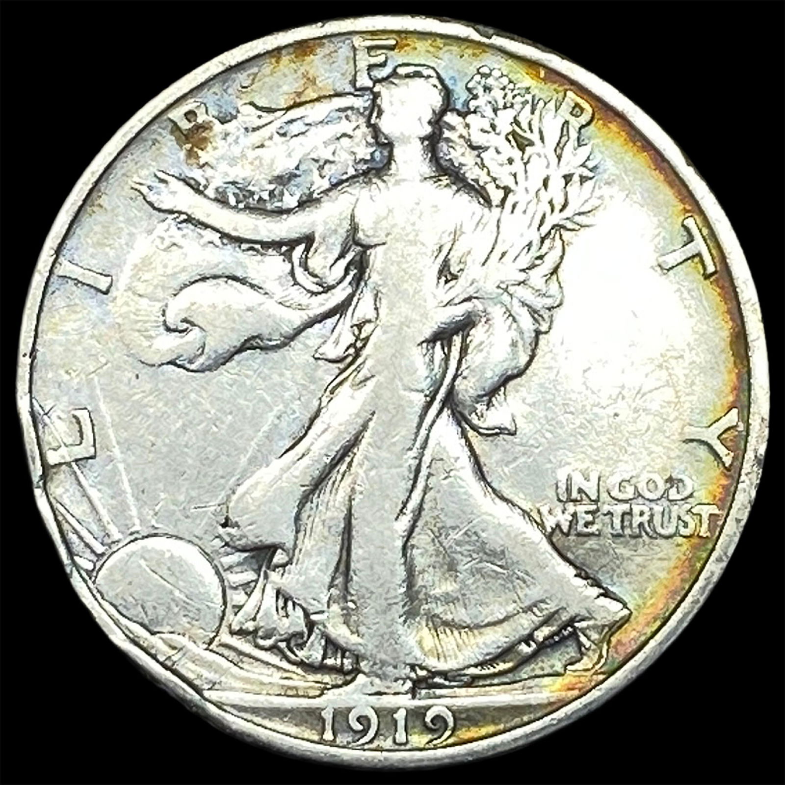1919 Walking Liberty Half Dollar LIGHTLY CIRCULATED (1 of 2)