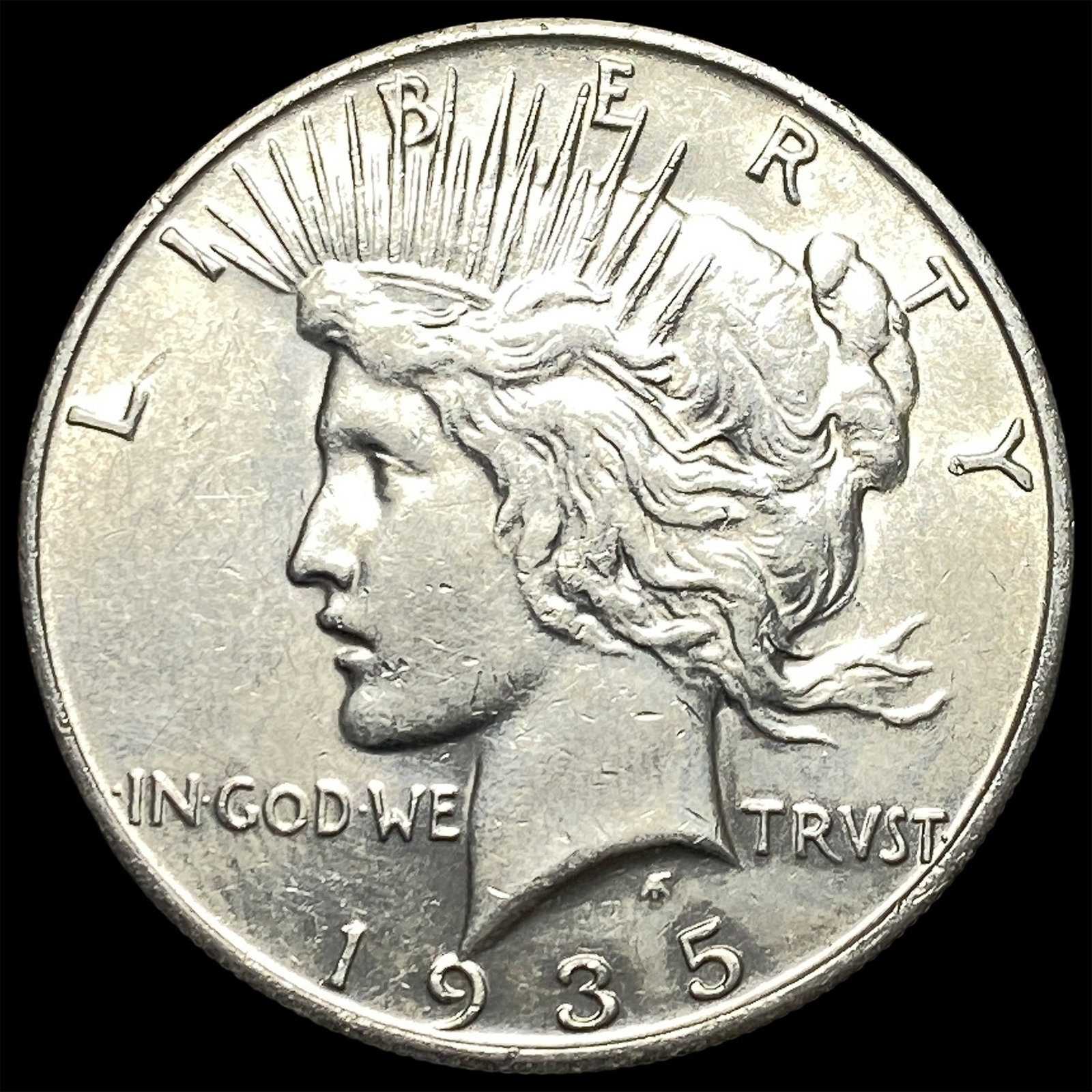 1935 Silver Peace Dollar CLOSELY UNCIRCULATED: 1935 Silver Peace Dollar CLOSELY UNCIRCULATED