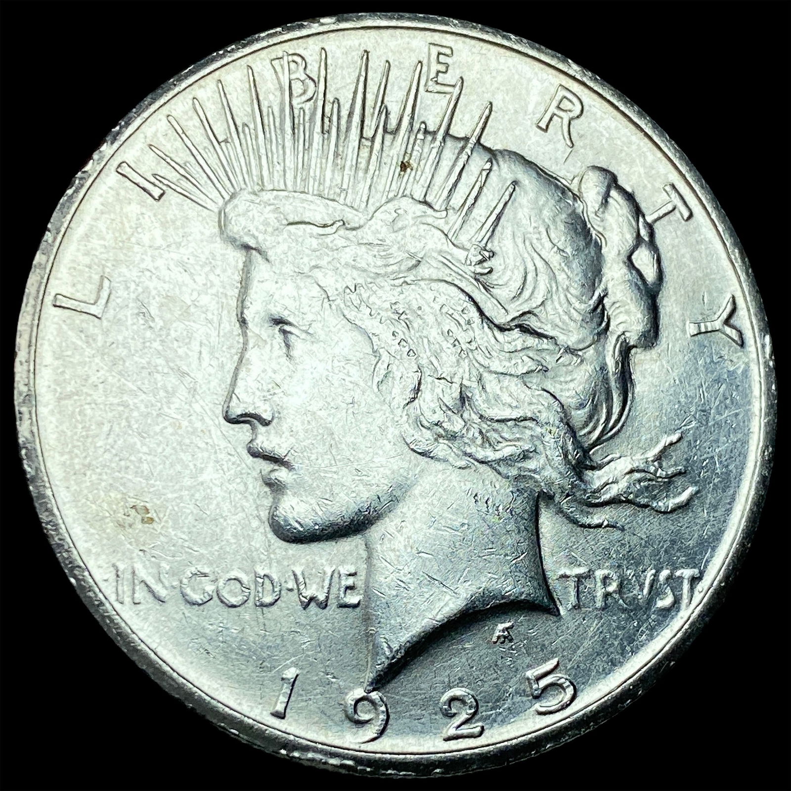 1925-S Silver Peace Dollar CLOSELY UNCIRCULATED: 1925-S Silver Peace Dollar CLOSELY UNCIRCULATED
