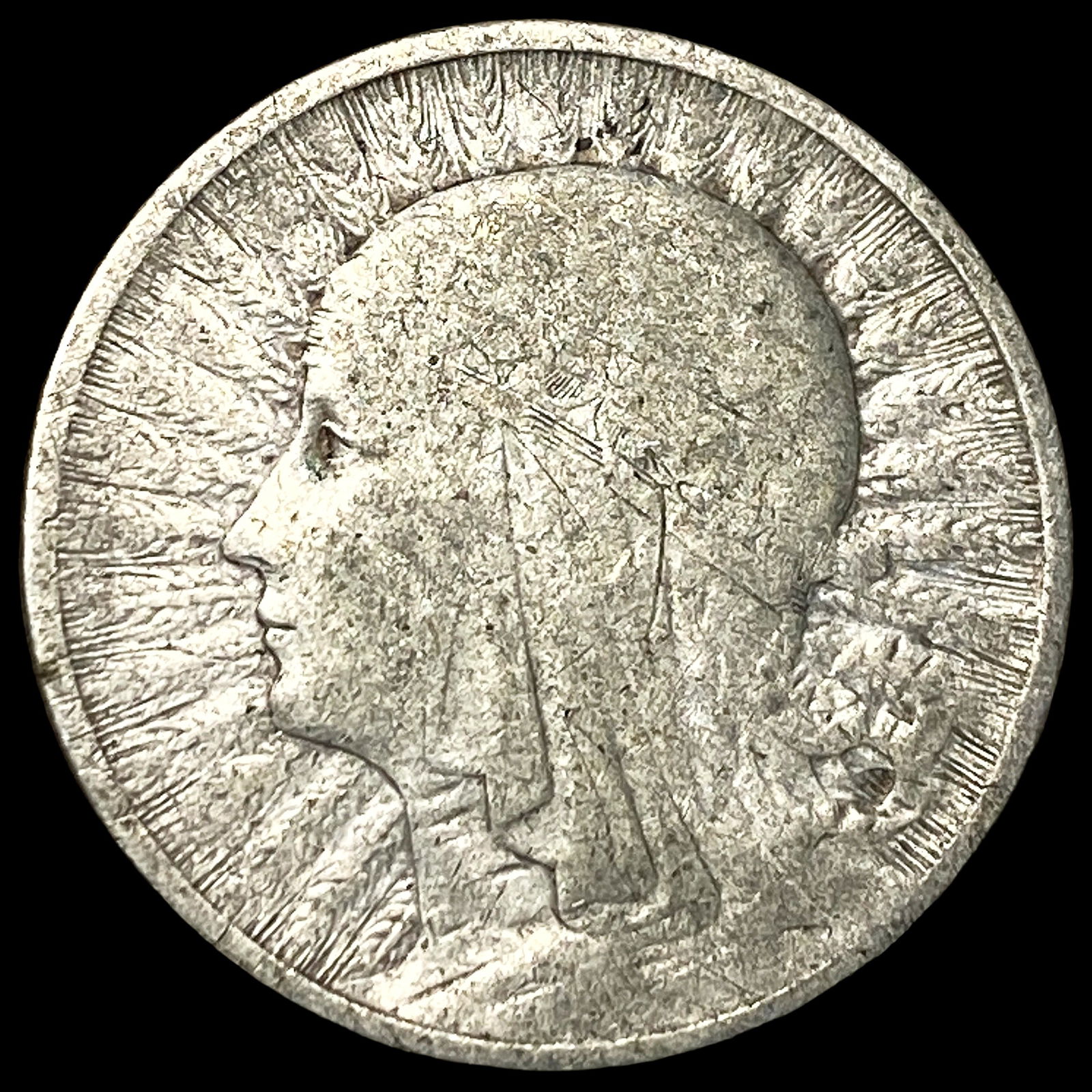 1932 Poland .1061oz Silver 2 Zlote CLOSELY UNCIRCULATED (1 of 2)