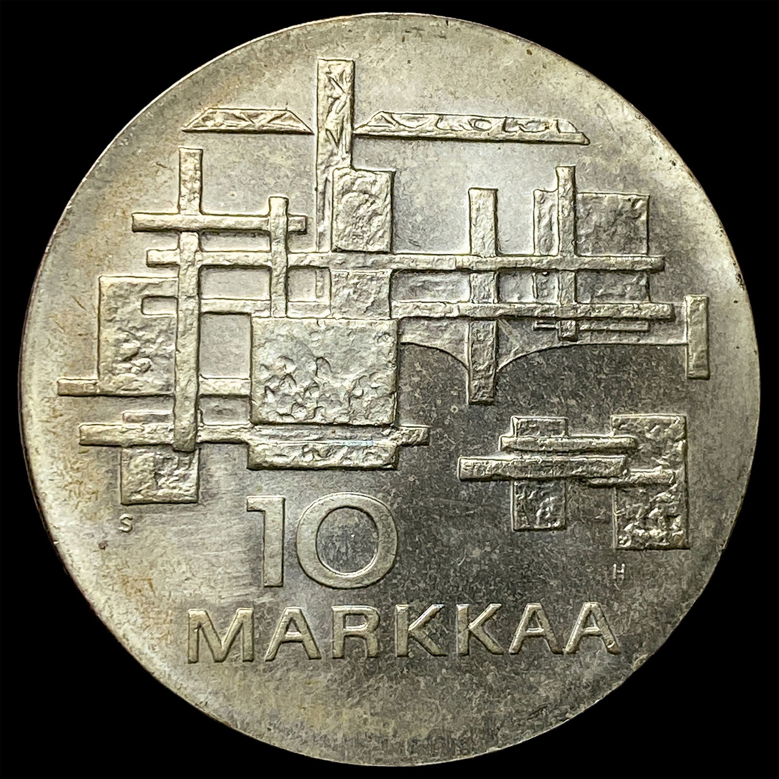 1967 Finland Silver 10 Markaa CLOSELY UNCIRCULATED: 1967 Finland Silver 10 Markaa CLOSELY UNCIRCULATED