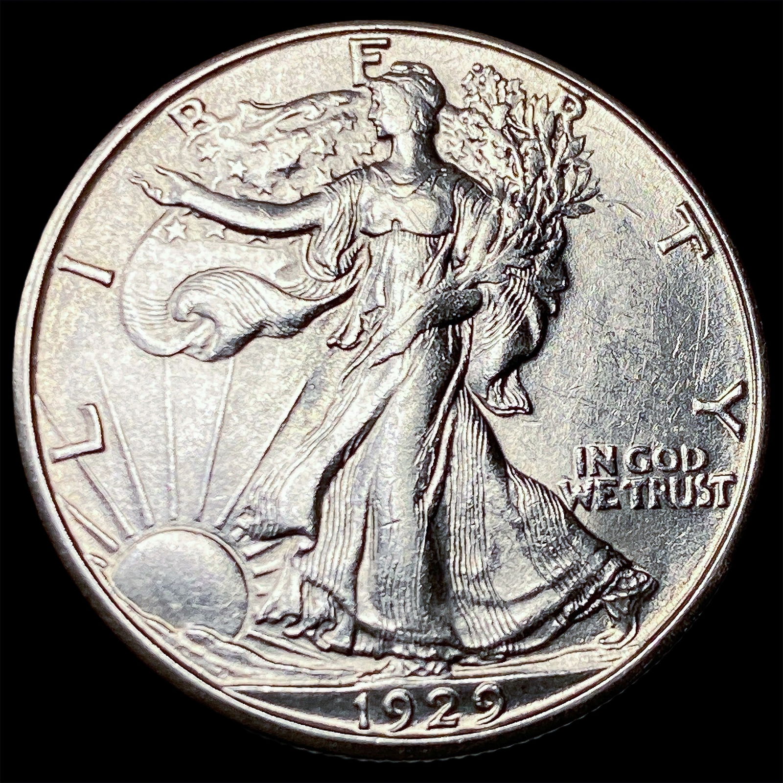 1929 Walking Liberty Half Dollar UNCIRCULATED (1 of 2)