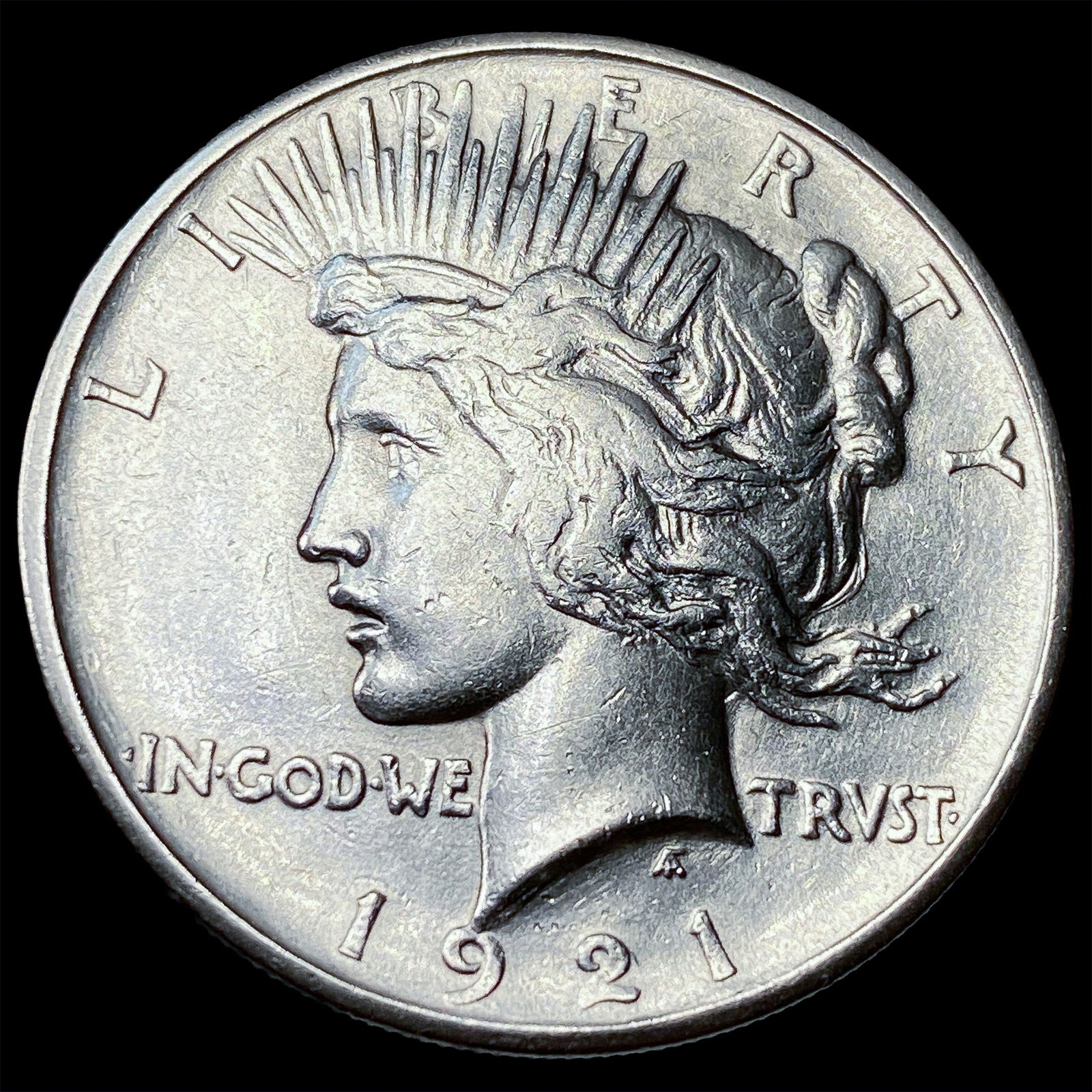 1921 Silver Peace Dollar CLOSELY UNCIRCULATED (1 of 2)