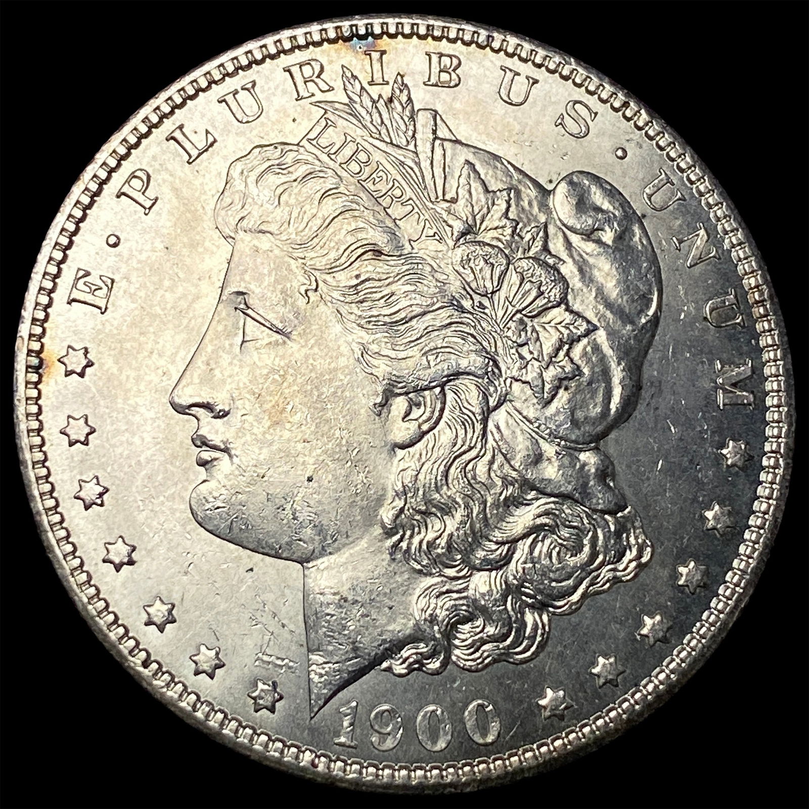 1900 Morgan Silver Dollar UNCIRCULATED (1 of 2)