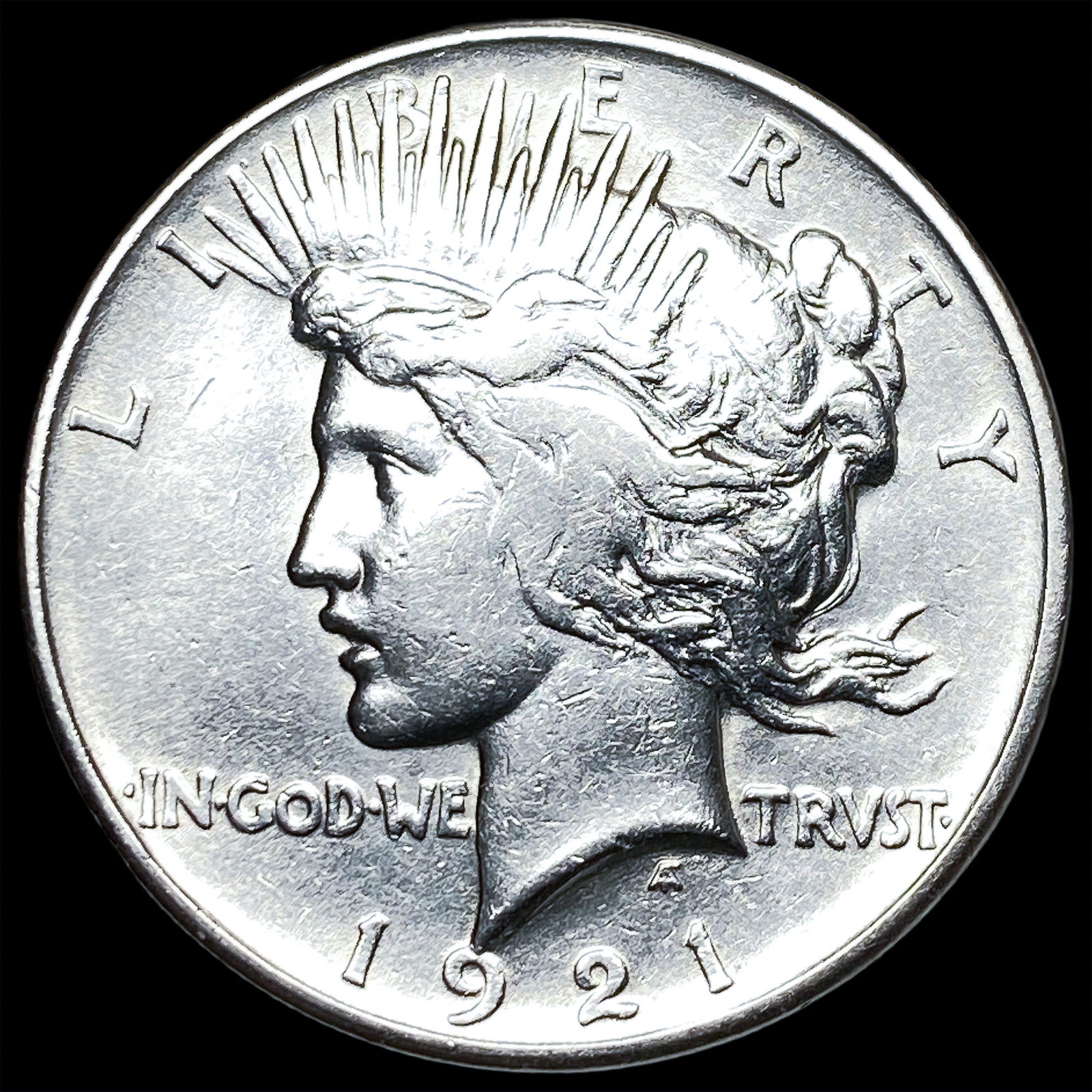 1921 Silver Peace Dollar CLOSELY UNCIRCULATED (1 of 2)