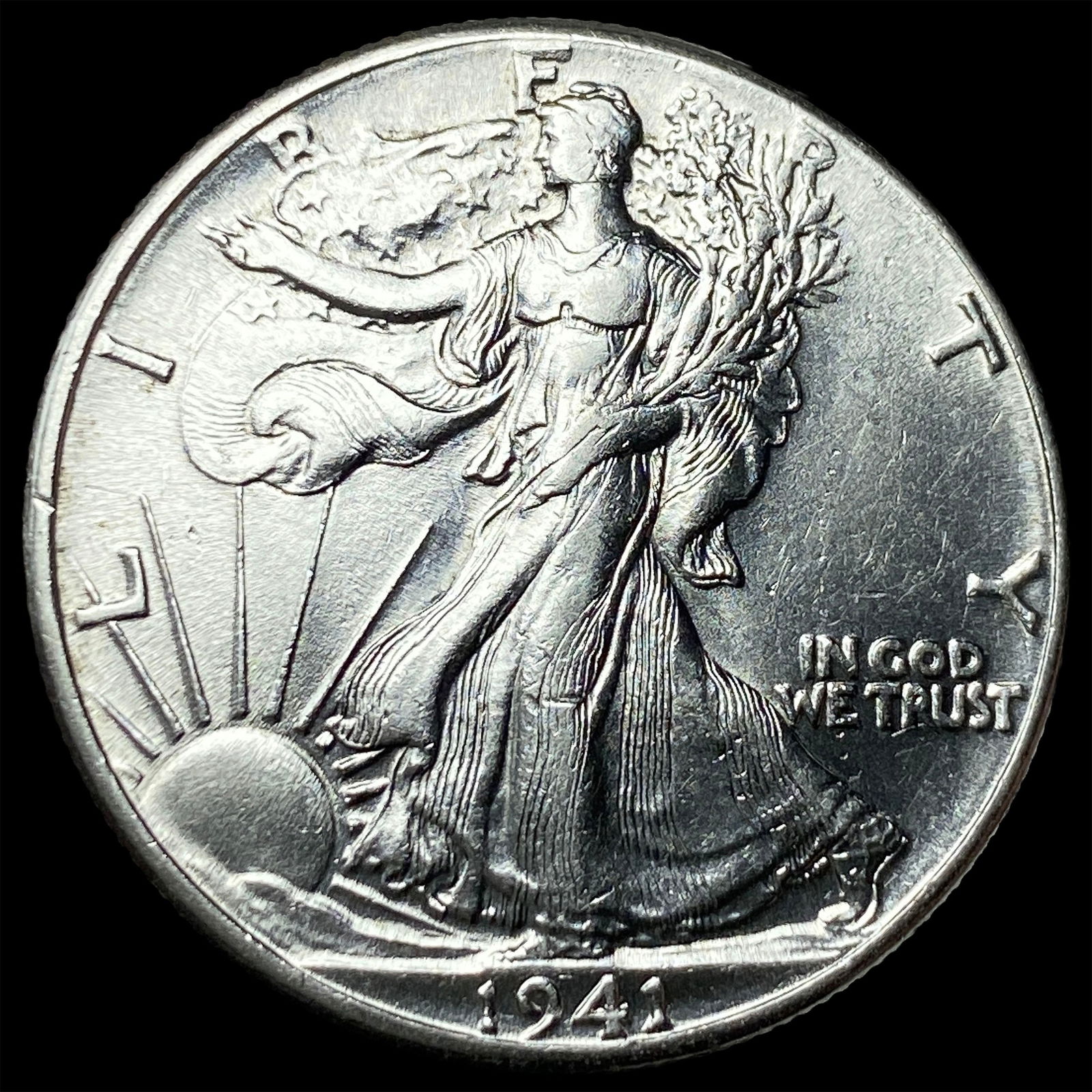 1941 Silver Walking Liberty Half Dollar UNCIRCULATED (1 of 2)