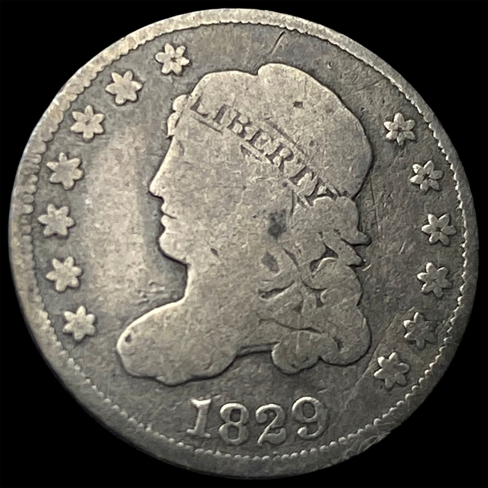 1829 Capped Bust Half Dollar NICELY CIRCULATED (1 of 2)
