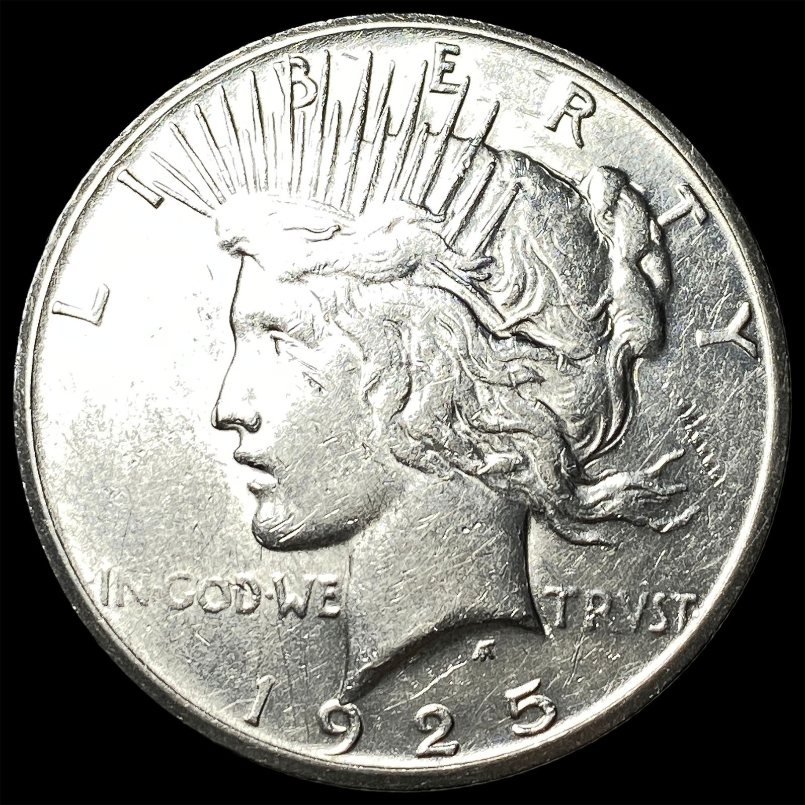 1923-S Silver Peace Dollar CLOSELY UNCIRCULATED (1 of 2)