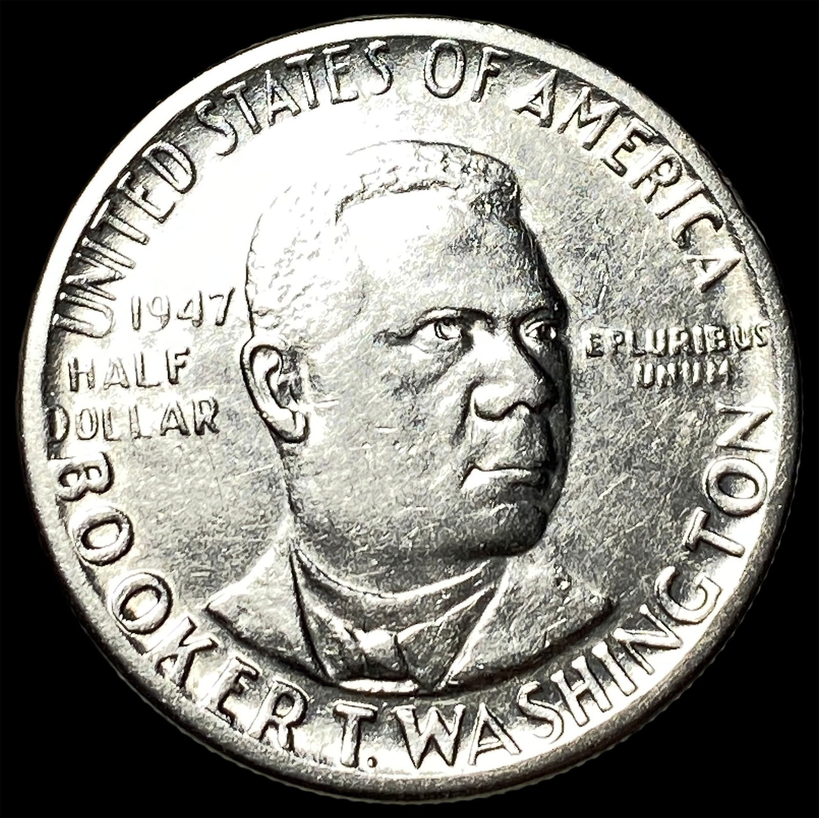 1947 Silver Half Dollar Booker T. Washington CLOSELY UNCIRCULATED: 1947 Silver Half Dollar Booker T. Washington CLOSELY UNCIRCULATED
