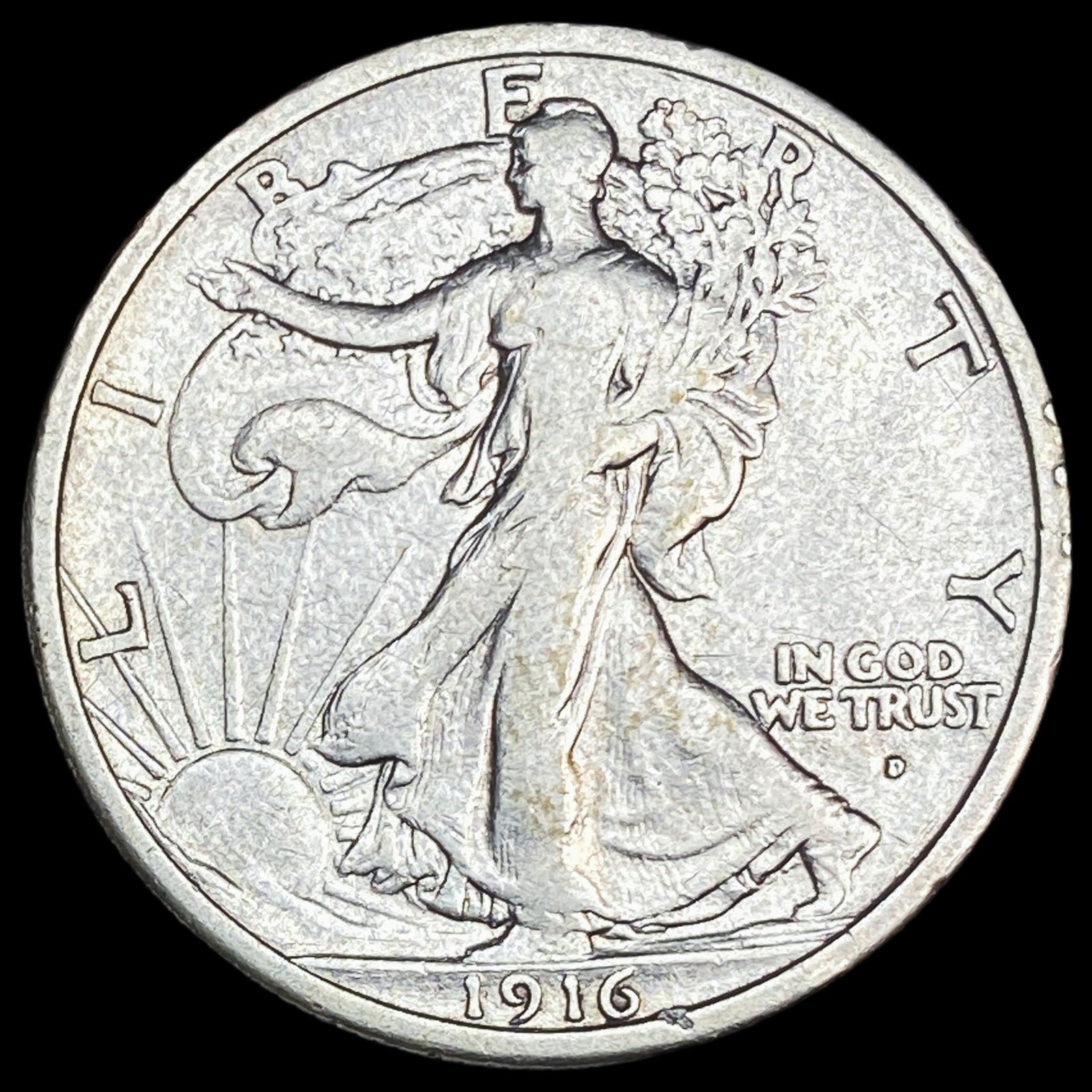 1916-D Silver Walking Liberty Half Dollar NEARLY UNCIRCULATED (1 of 2)