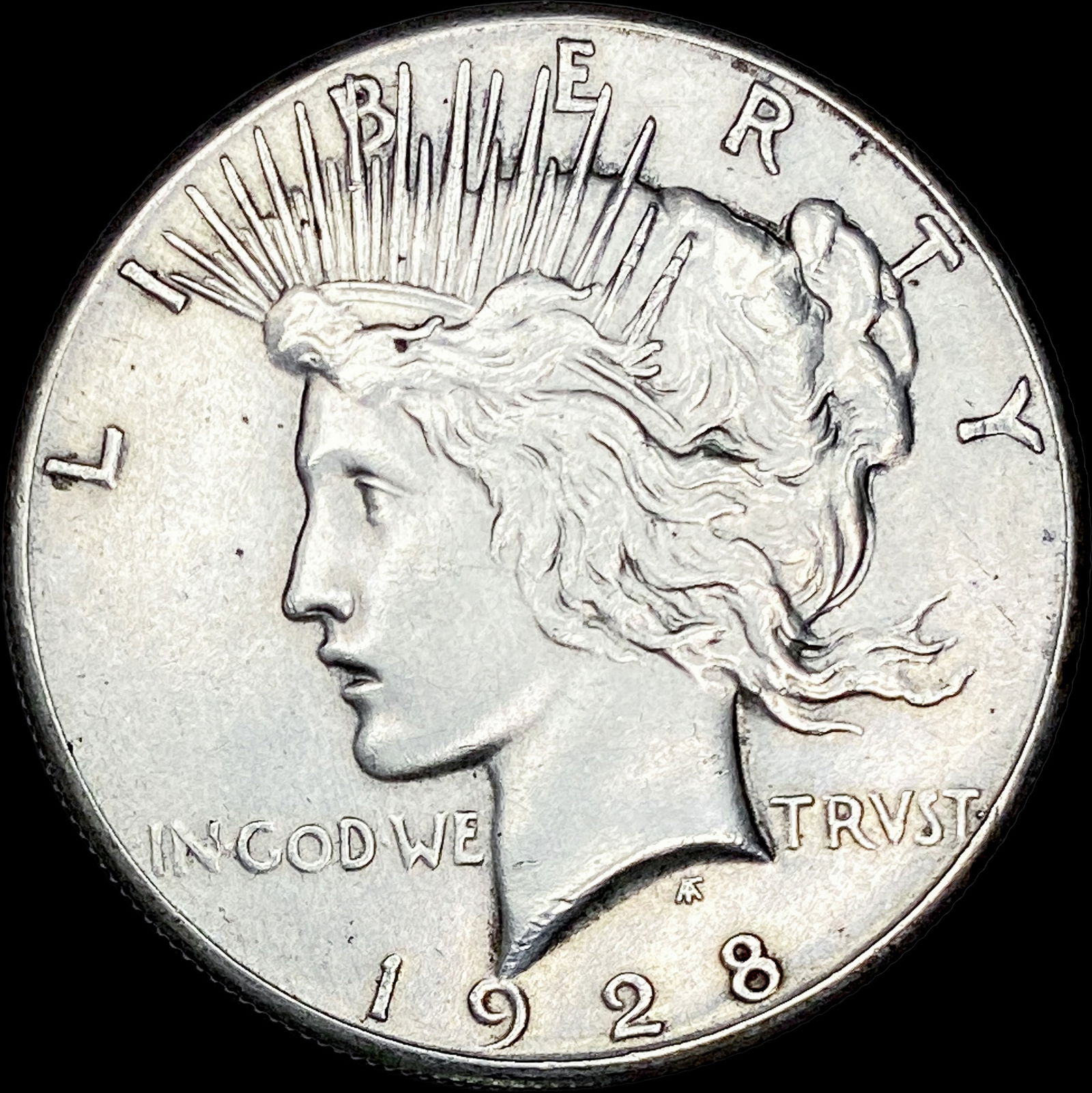 1928 Silver Peace Dollar CLOSELY UNCIRCULATED (1 of 2)
