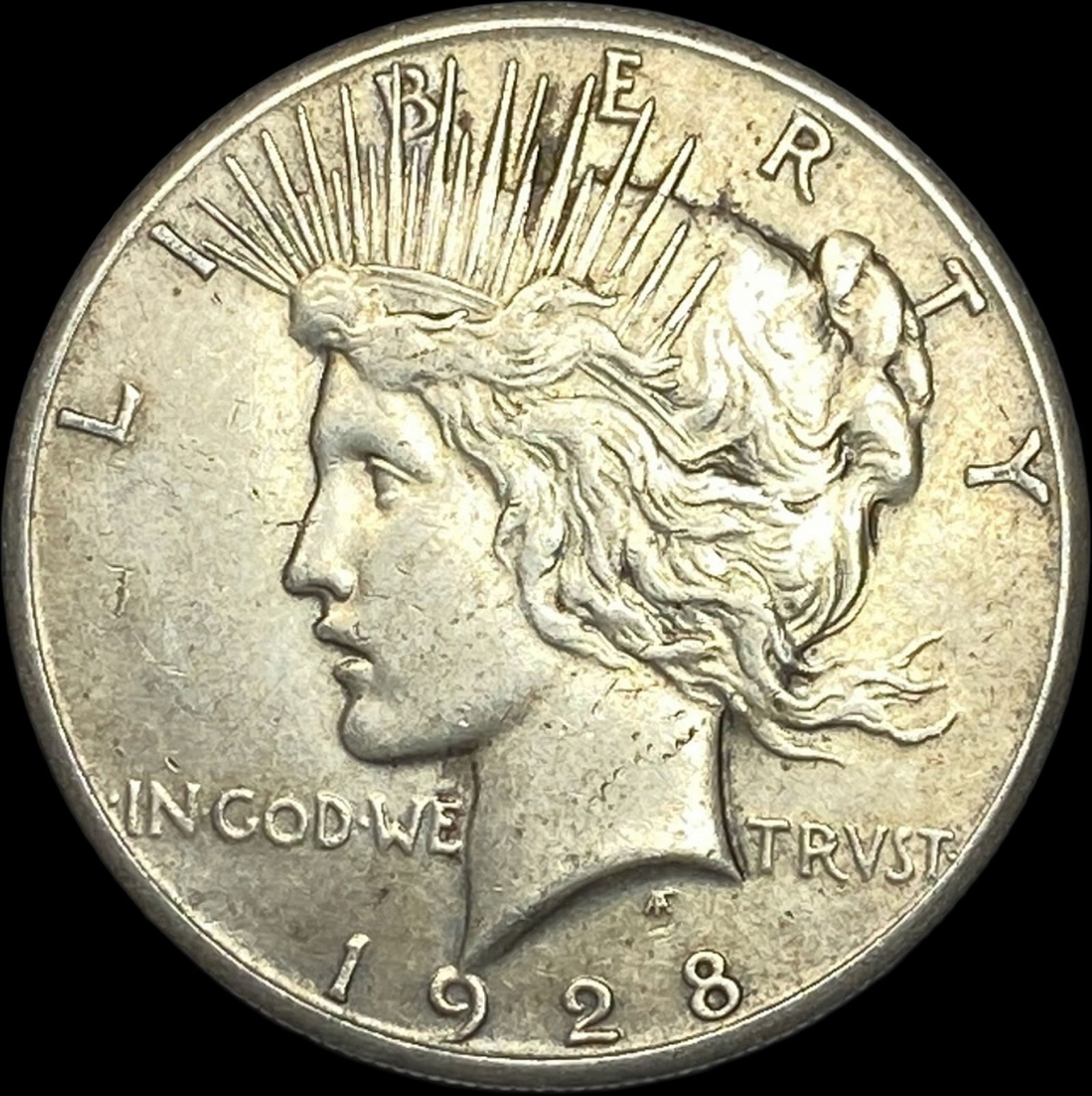 1928 Silver Peace Dollar CLOSELY UNCIRCULATED (1 of 2)