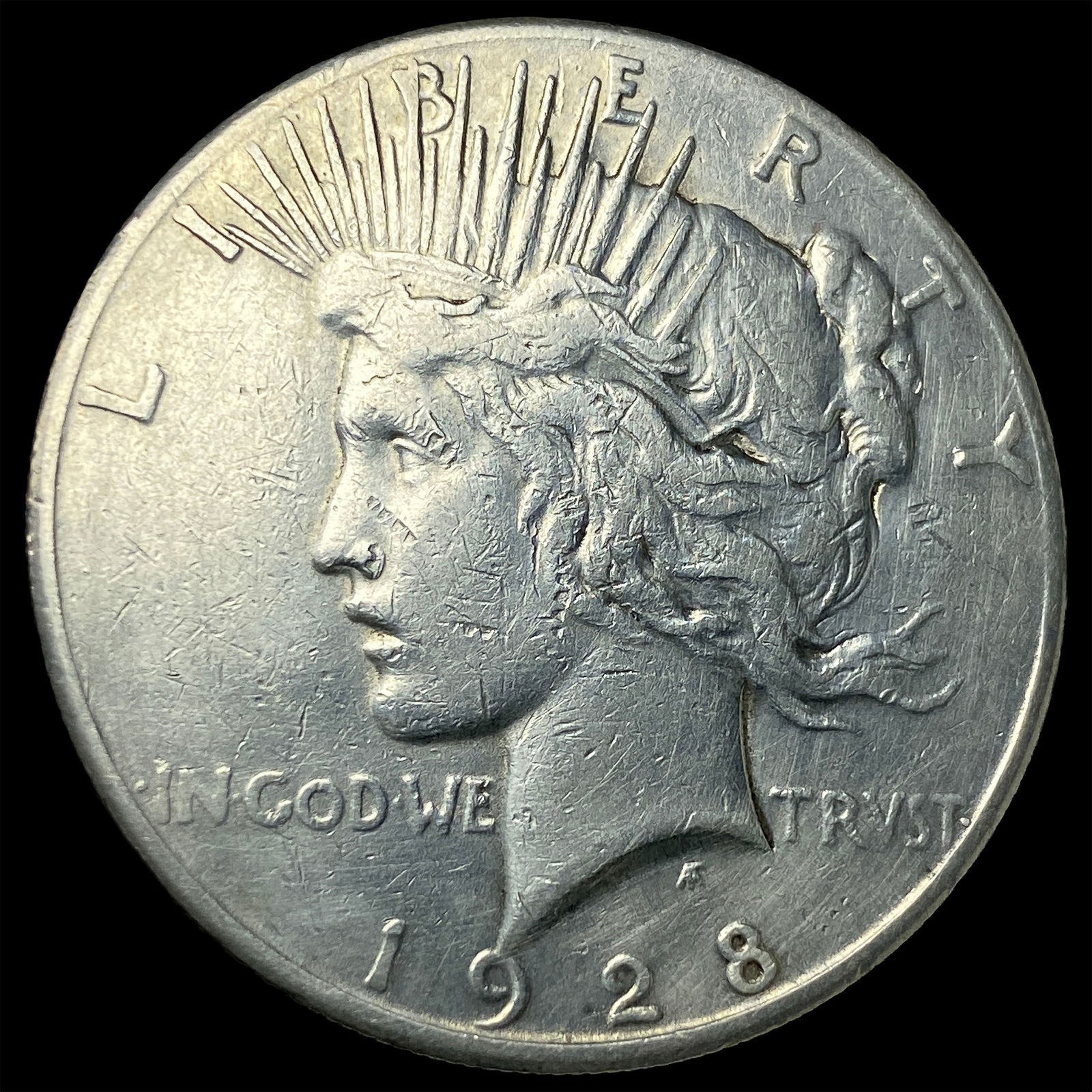 1928 Silver Peace Dollar CLOSELY UNCIRCULATED: 1928 Silver Peace Dollar CLOSELY UNCIRCULATED