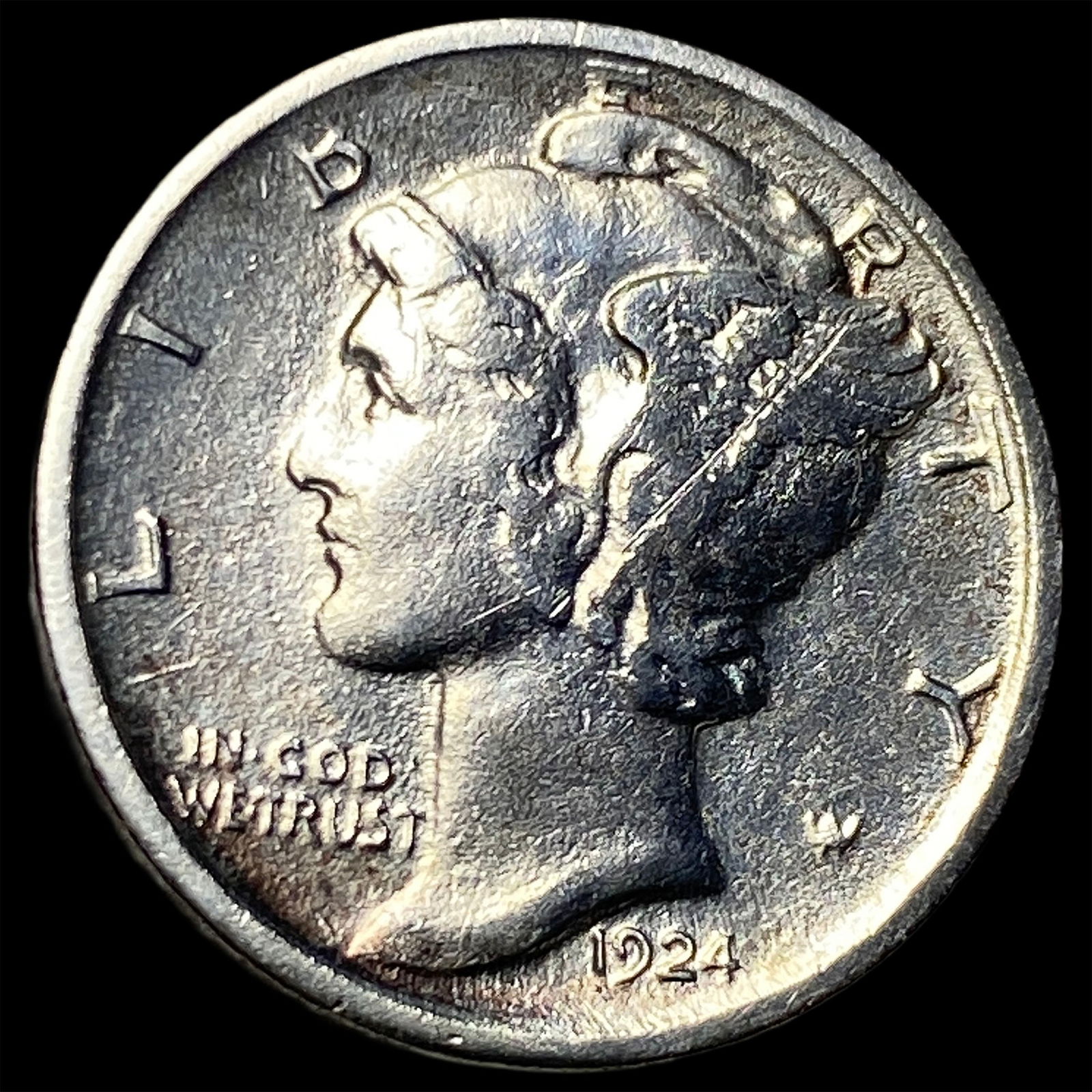 1924-D Silver Mercury Dime CLOSELY UNCIRCULATED: 1924-D Silver Mercury Dime CLOSELY UNCIRCULATED