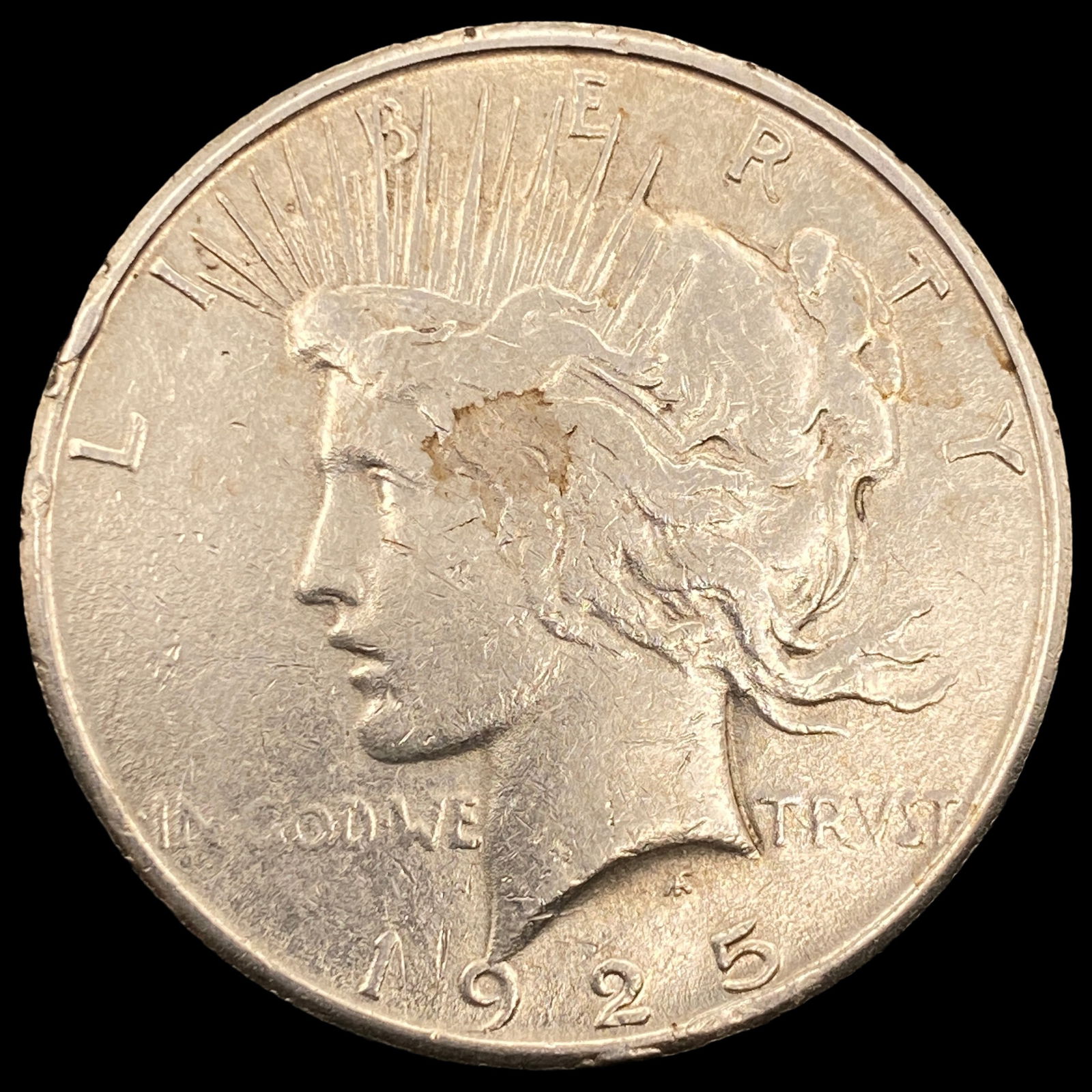 1925-S Silver Peace Dollar CLOSELY UNCIRCULATED: 1925-S Silver Peace Dollar CLOSELY UNCIRCULATED