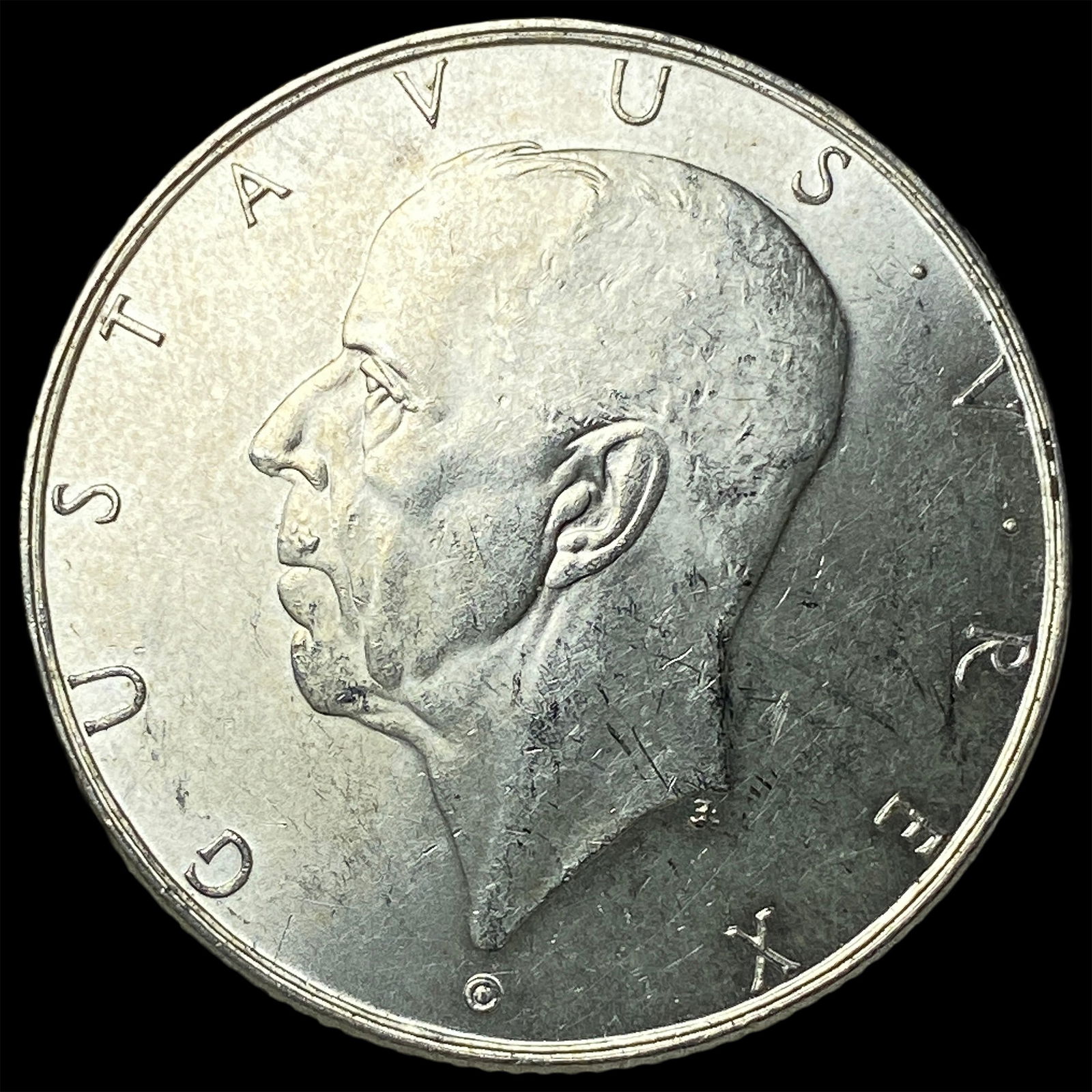 1938 Sweden Silver 2 Kroner UNCIRCULATED: 1938 Sweden Silver 2 Kroner UNCIRCULATED