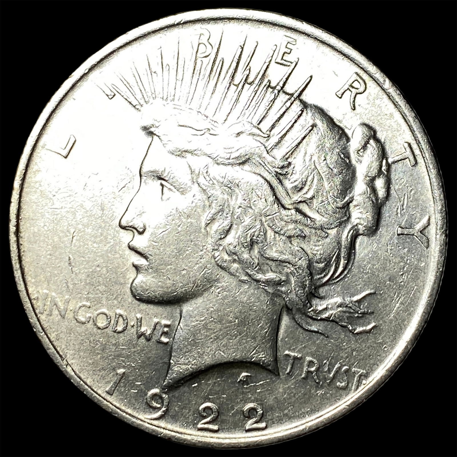 1922 Silver Peace Dollar CLOSELY UNCIRCULATED: 1922 Silver Peace Dollar CLOSELY UNCIRCULATED