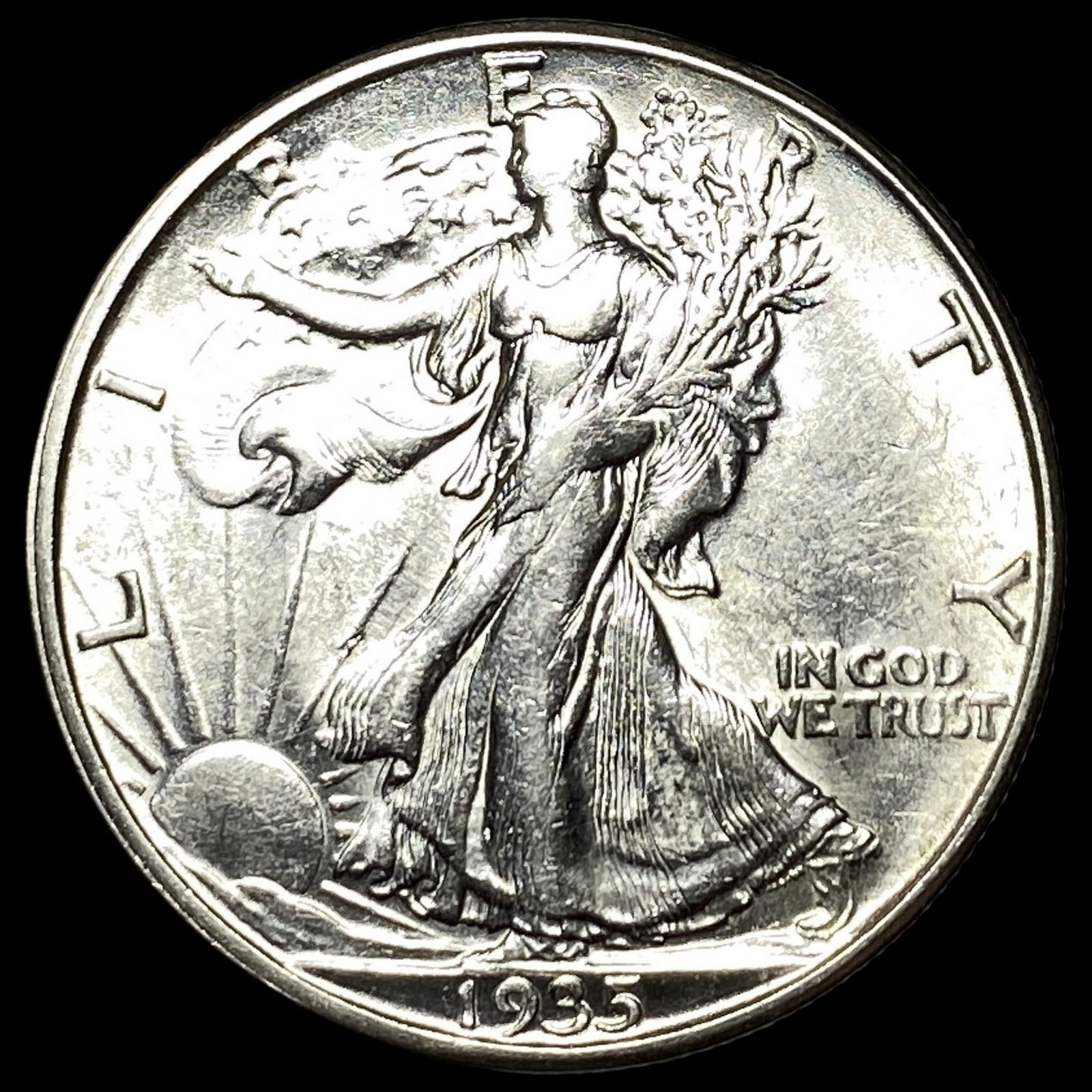 1935-D Silver Walking Liberty Half Dollar UNCIRCULATED (1 of 2)