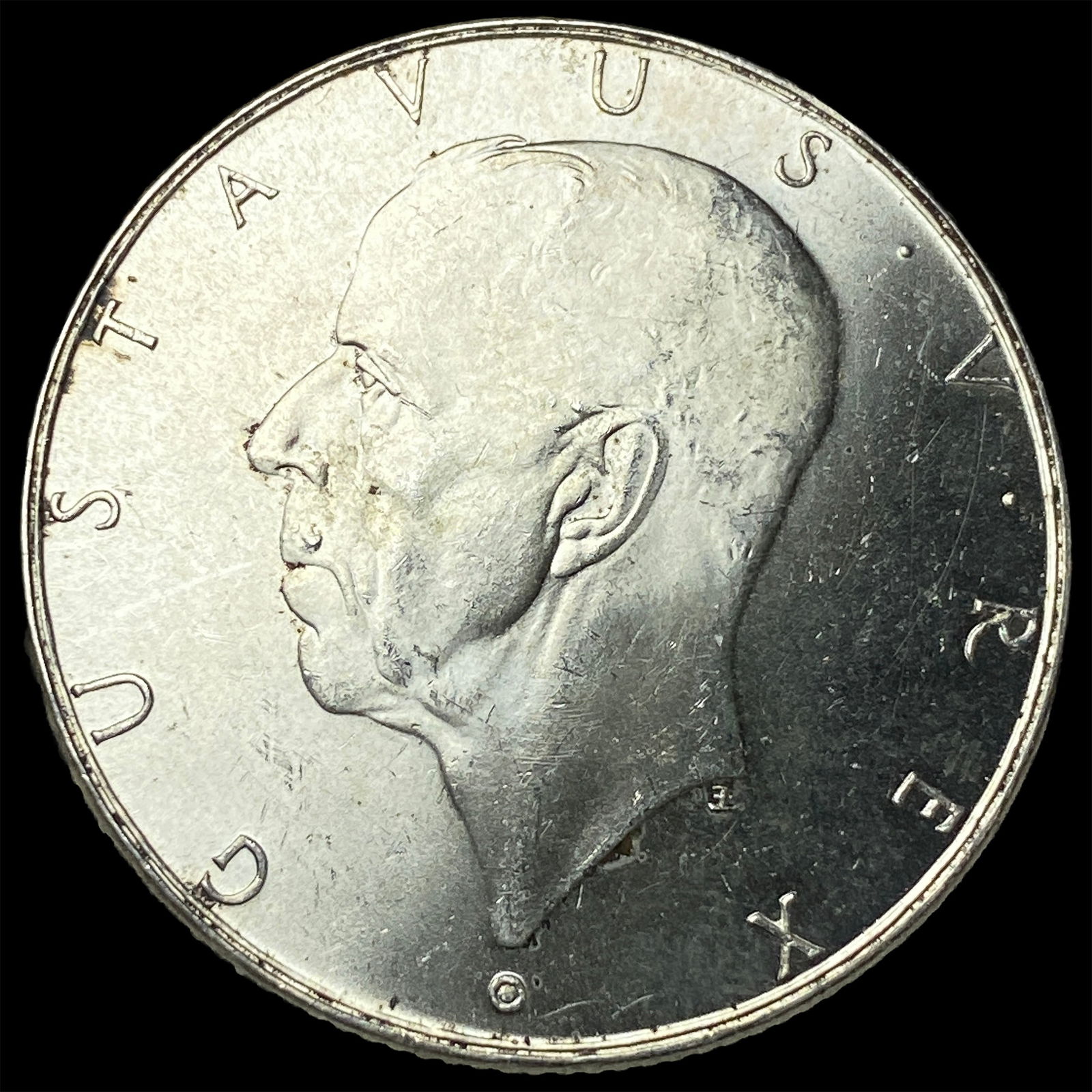 1938 Sweden Silver 2 Kroner UNCIRCULATED: 1938 Sweden Silver 2 Kroner UNCIRCULATED