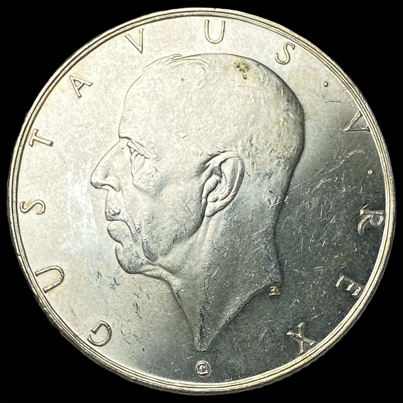 1938 Sweden Silver 2 Kroner UNCIRCULATED: 1938 Sweden Silver 2 Kroner UNCIRCULATED