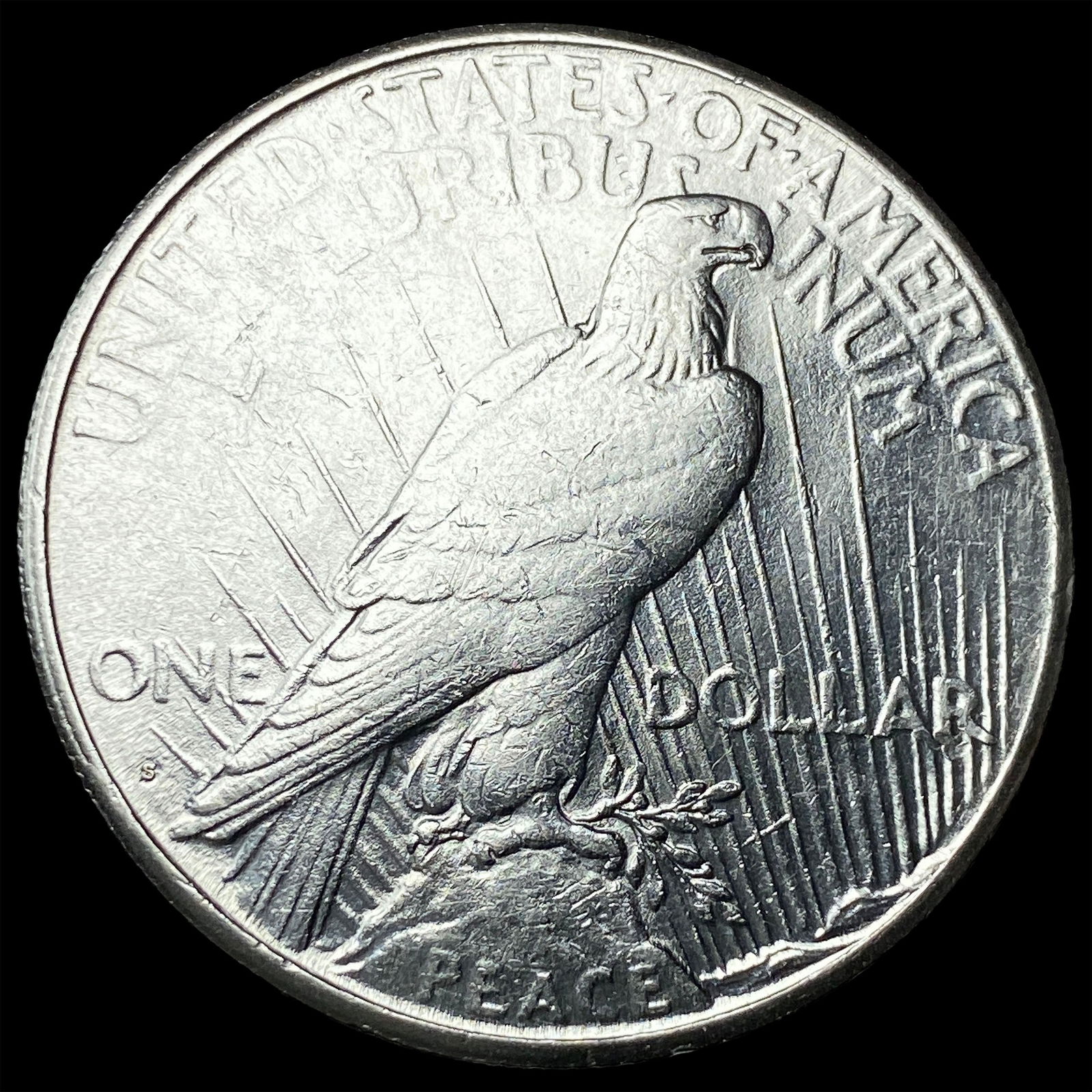 1925-S Silver Peace Dollar UNCIRCULATED - 2