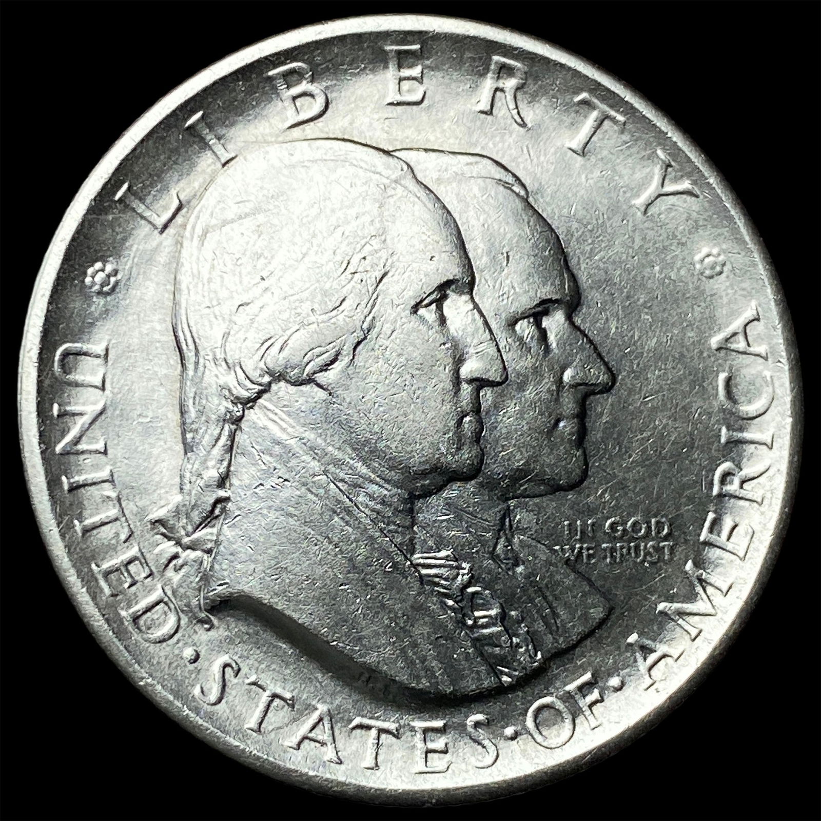 1926 Silver Sesquicentennial Half Dollar UNCIRCULATED (1 of 2)